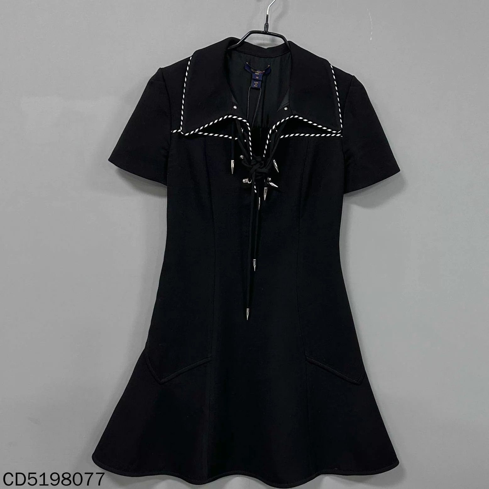 Louis Vuitton Louis Vuitton Women's 99 New Silk Tie Dress 38 Size S / US 4 / IT 40 - 1 Thumbnail