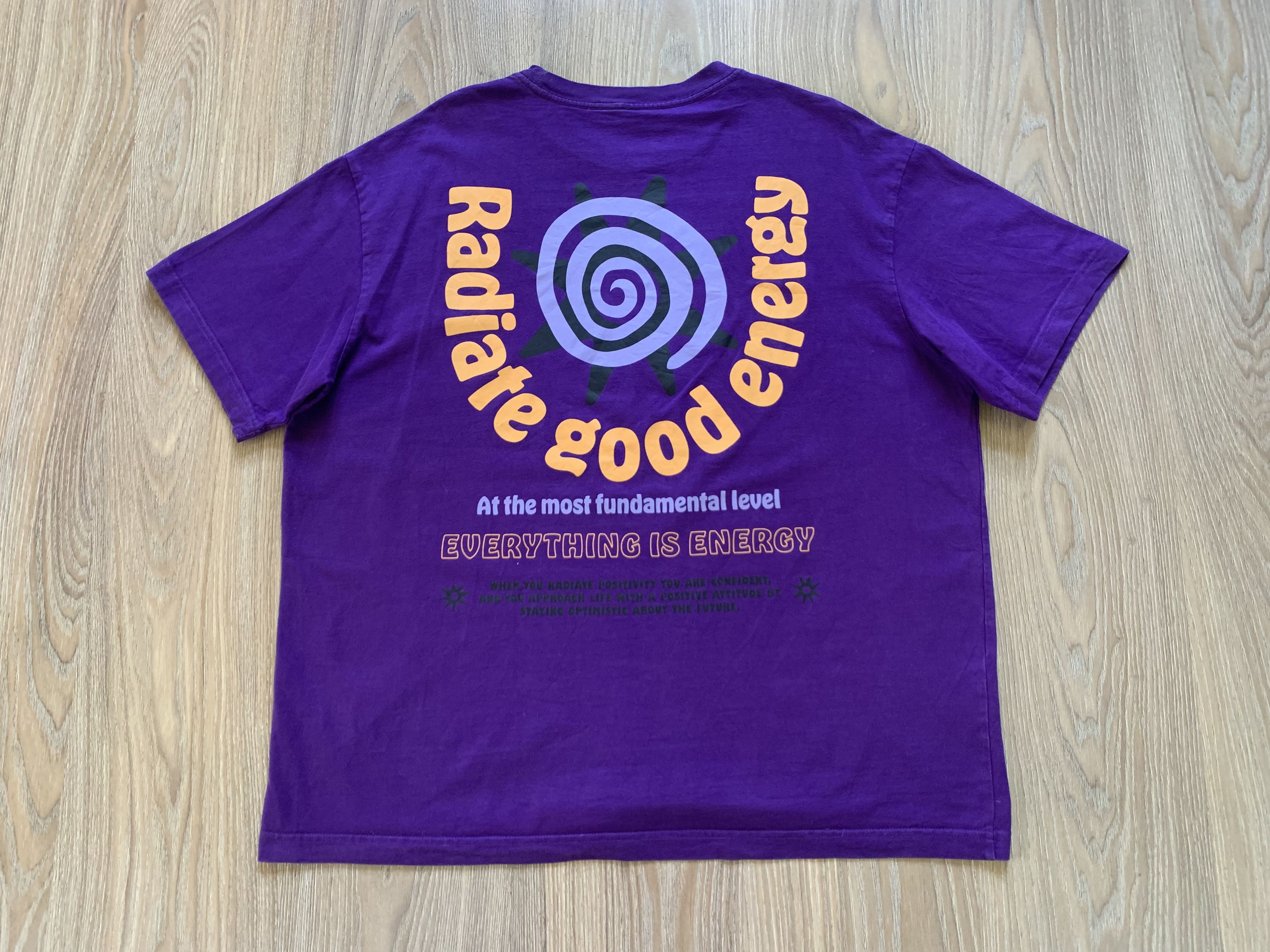H&M H&M Apparel Radiate Good Energy Printed T Shirt Size US L / EU 52-54 / 3 - 3 Thumbnail