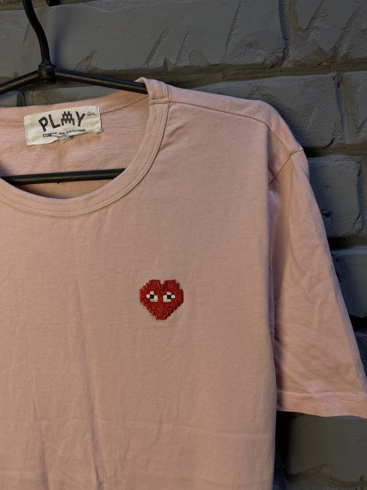Comme des Garcons × Vintage com de garcons pixel logo crew neck Pink T-shirt Sz M Size US M / EU 48-50 / 2 - 2 Thumbnail