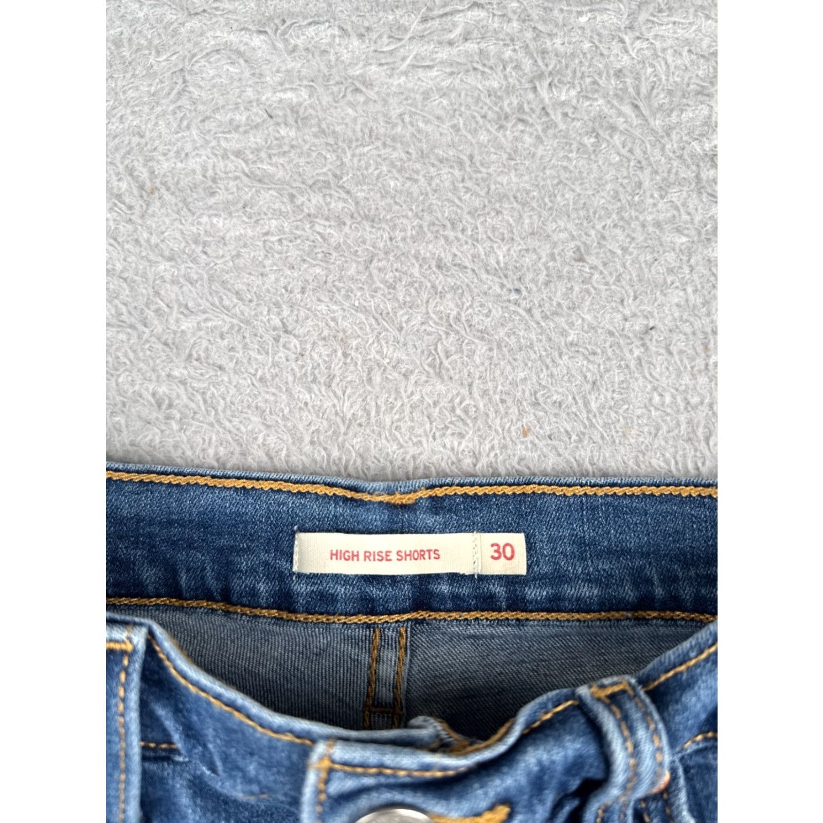 Levi's Levi's Women's Denim Shorts 30 High Rise Cut-Off Blue Distressed Cotton Casual Spring Summer Women's Size 30" / US 8 / IT 44 - 7 Thumbnail