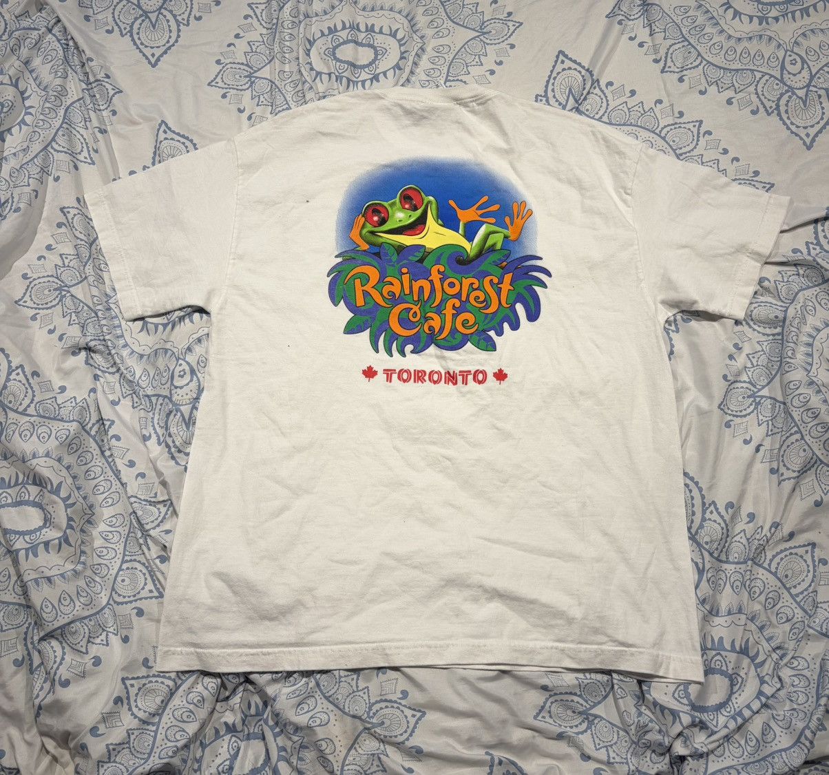 Vintage Vintage Rainforest cafe shirt Small Size US S / EU 44-46 / 1 - 1 Thumbnail