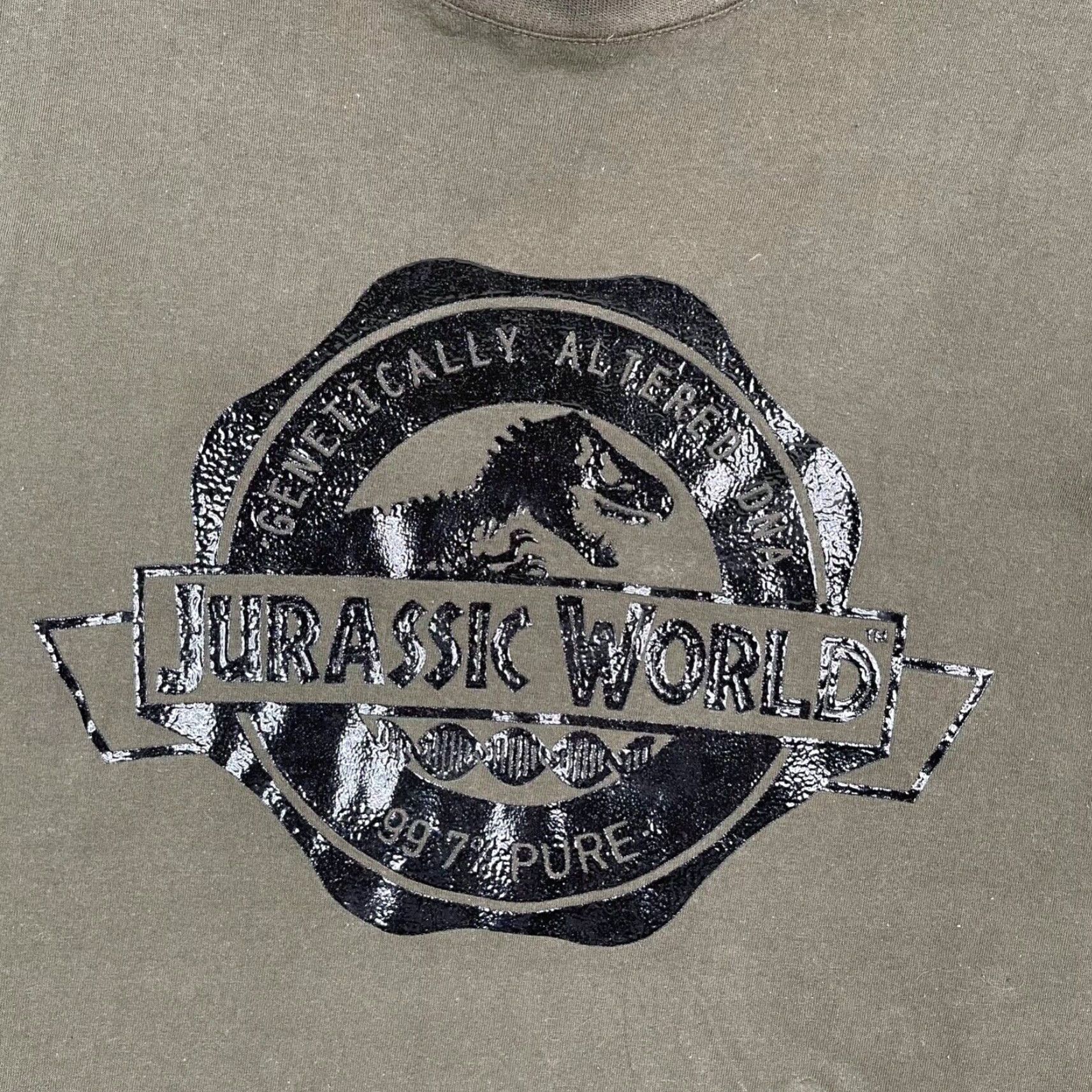 Vintage Jurassic World Men's T-Shirt 2XL Green Short Sleeve Logo Movie Tee Shirts Mens Green Short Sleeve Jurassic World T-Shirt 2XL Logo Movie Tee Size US XXL / EU 58 / 5 - 2 Thumbnail