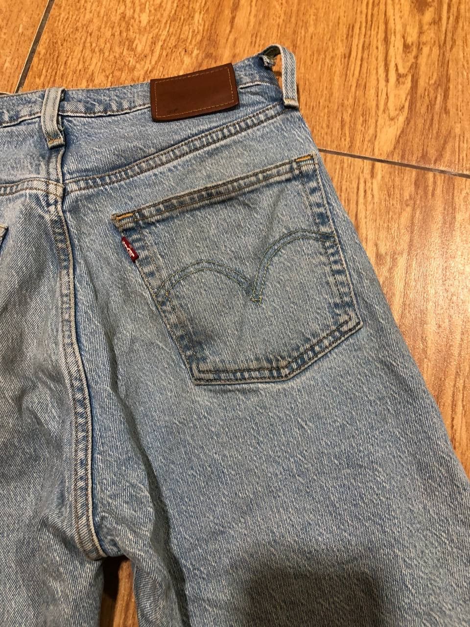 Levi's Vintage Levi's Jeans Sun Faded Light Wash Denim Size US 26 / EU 42 - 9 Thumbnail