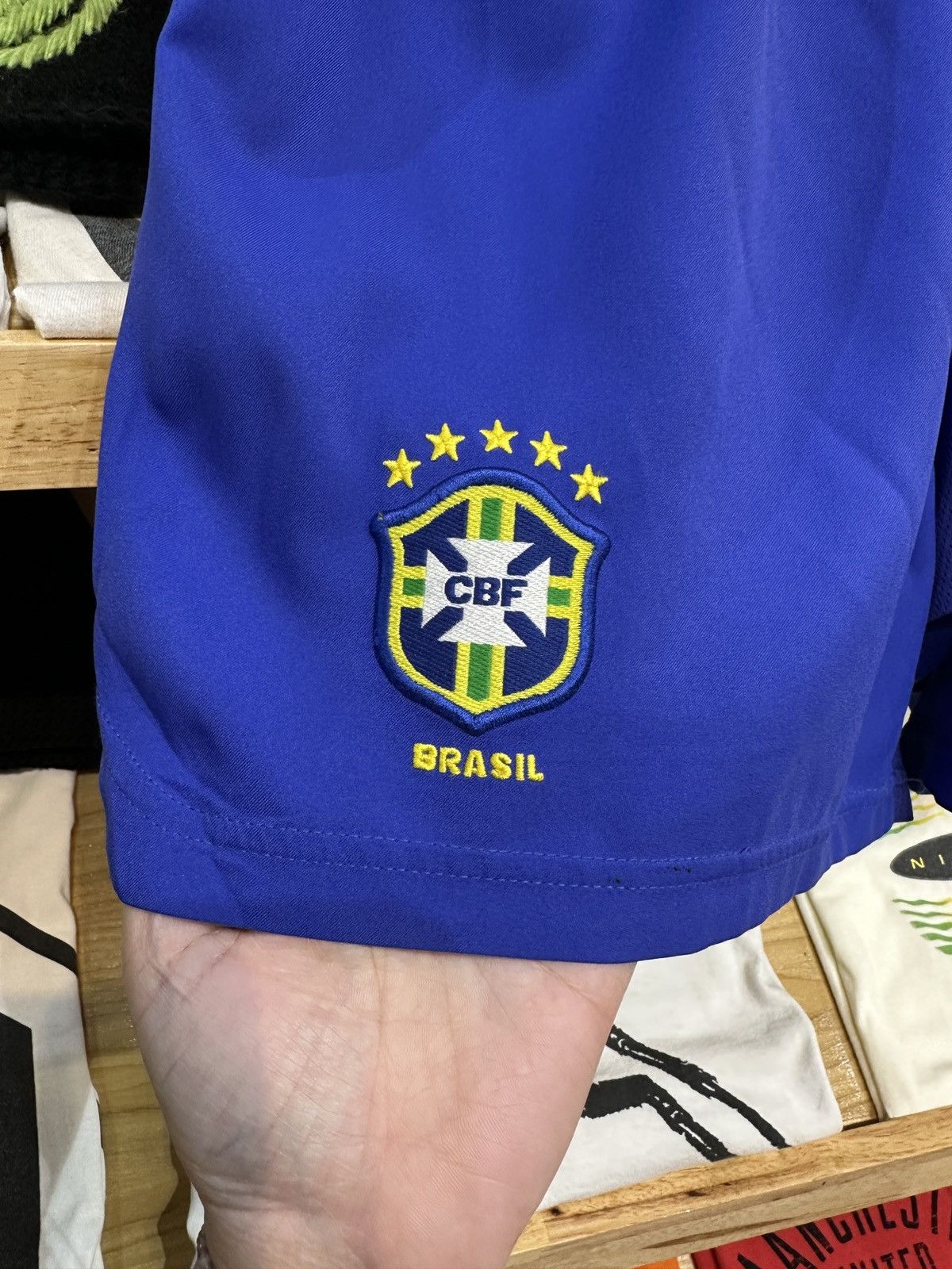 Nike Vintage Brazil 🇧🇷 Total 90 00's Football Shorts Size US 32 / EU 48 - 3 Thumbnail