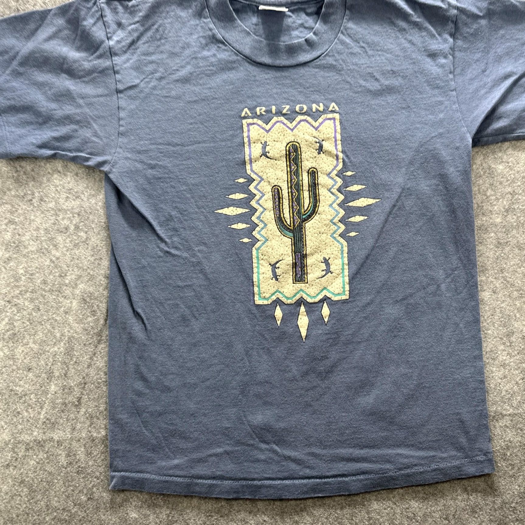 Anvil VINTAGE Arizona Shirt Mens Medium Blue Cactus Desert Southwest Graphic 90s Shirt Mens Accessories? Size US M / EU 48-50 / 2 - 3 Thumbnail