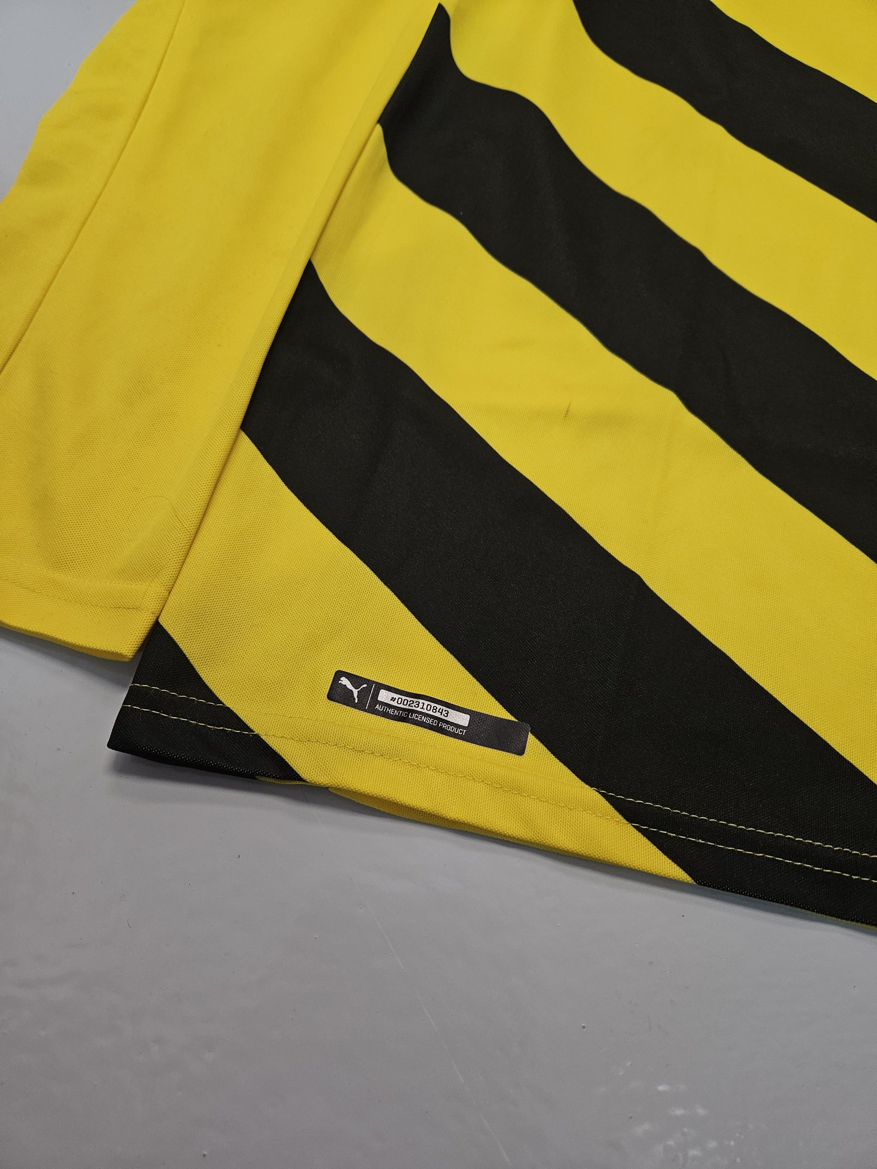 Puma Borussia Dortmund 2014 jersey longsleeve #7 Shinji Kagawa Size US M / EU 48-50 / 2 - 5 Thumbnail