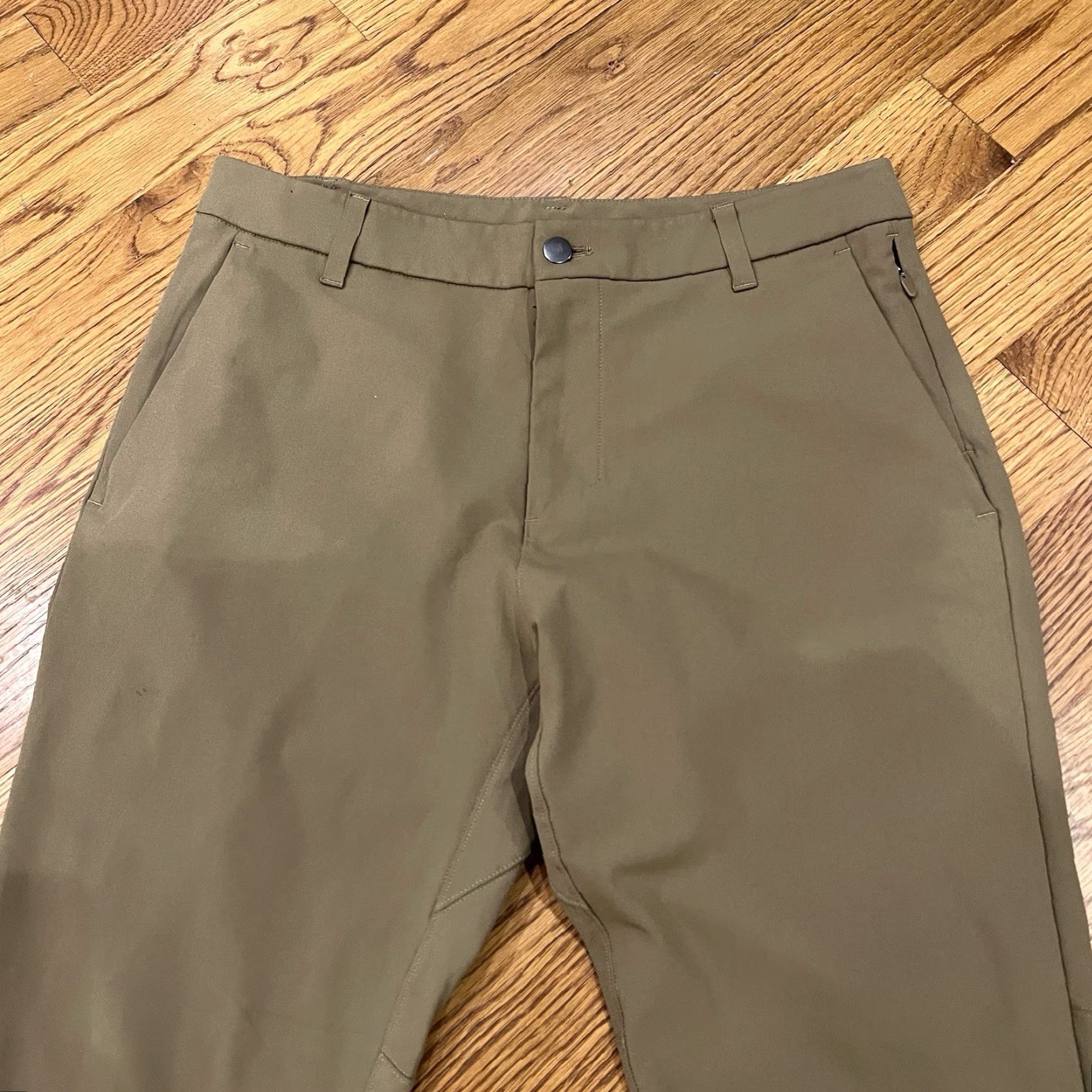 Lululemon VINTAGE Lululemon Golf Pants Men’s 32x28 Slim Chino Artifact Performance Warpstreme Size US 32 / EU 48 - 2 Thumbnail