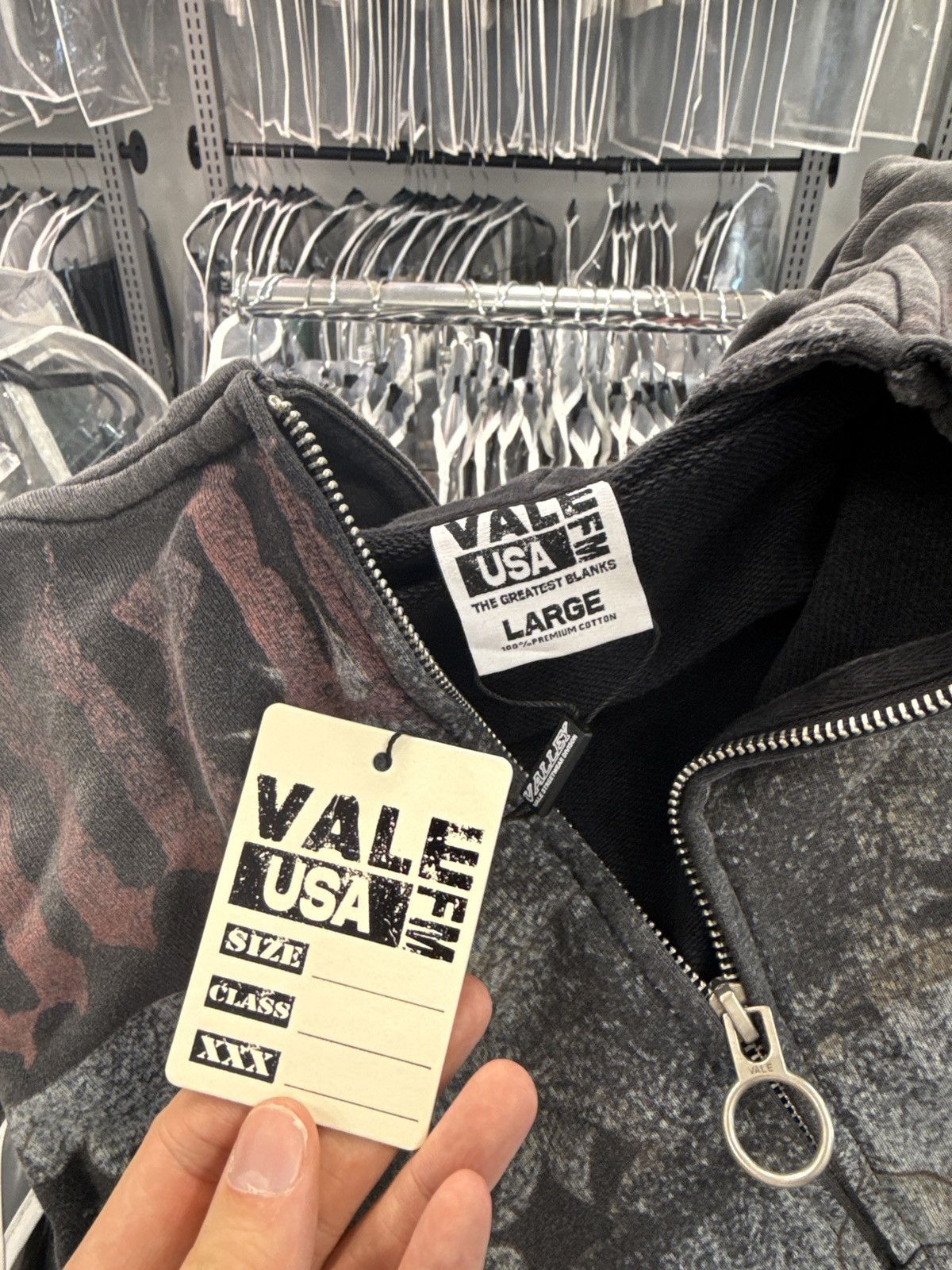 Vale Vale Forever Vendetta Zip Up Hoodie Size US L / EU 52-54 / 3 - 2 Thumbnail
