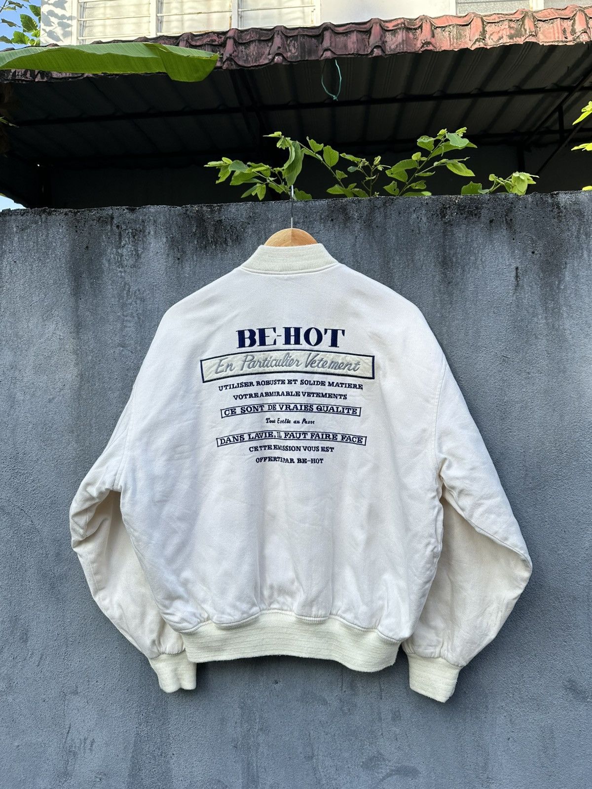 Vintage 👹Vintage BeHot Embroidery Logo Bomber Jacket Size US M / EU 48-50 / 2 - 2 Thumbnail