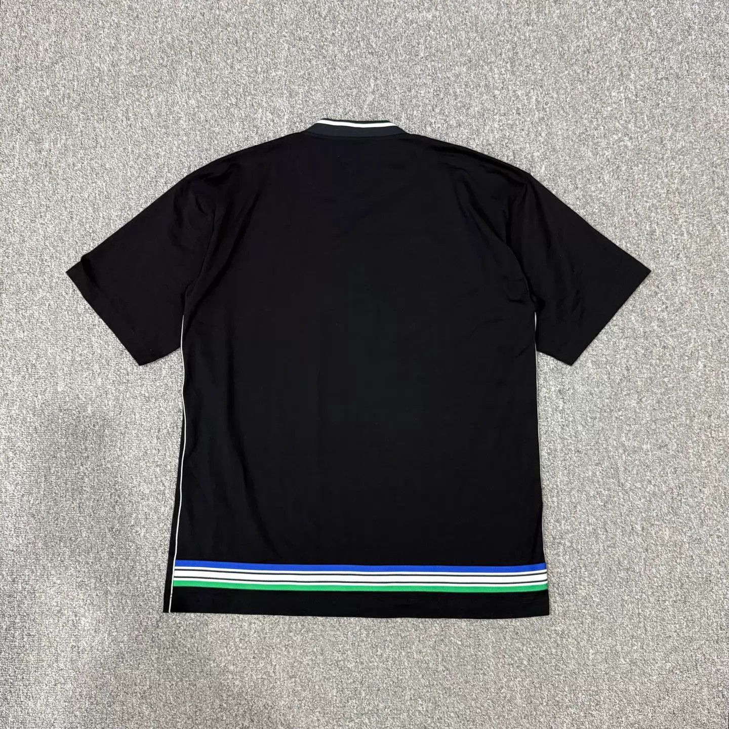 Prada Prada Black Color Blocked Back Short Sleeve M 99New Size US M / EU 48-50 / 2 - 2 Thumbnail