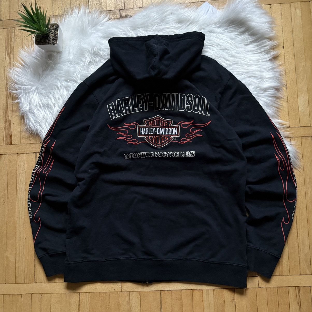 Harley Davidson 📌Vintage Harley Davidson Y2k Flame Sleeve Zip-Hoodie Large Size US L / EU 52-54 / 3 - 10 Thumbnail