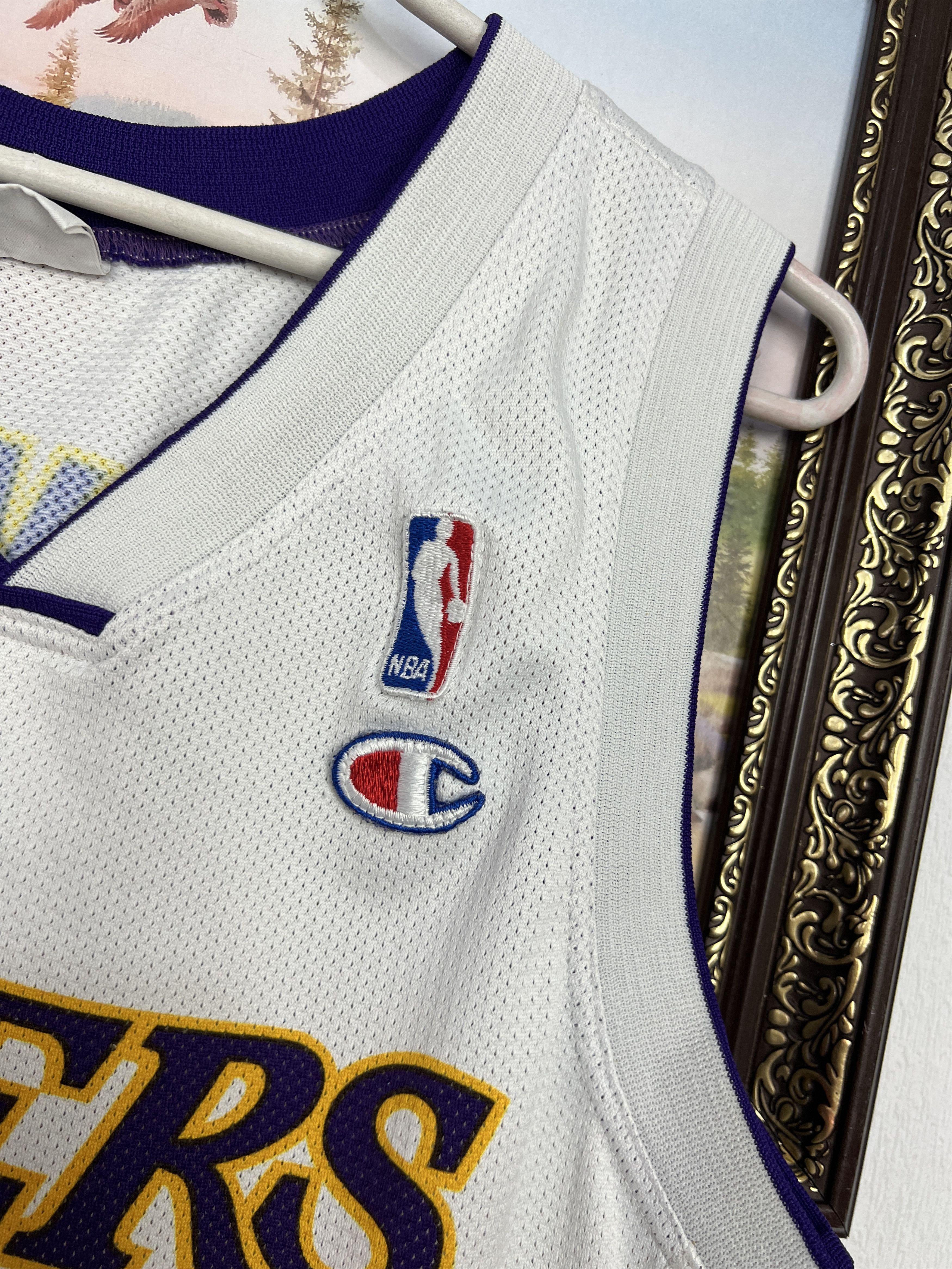 Champion Vintage Los Angeles Lakers #8 Bryant NBA Jersey Size US M / EU 48-50 / 2 - 4 Thumbnail