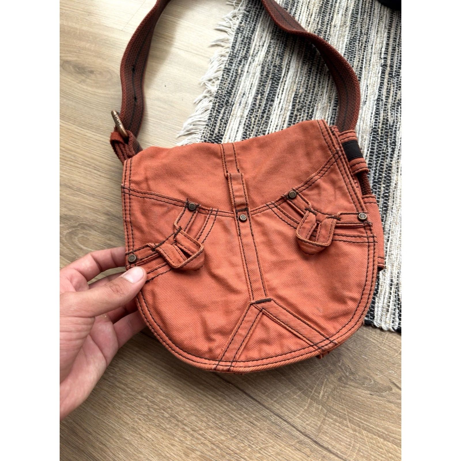 Diesel VINTAGE DIESEL Shoulder Bag Unisex Adults Medium Coral Orange 90s Y2K Avant Garde Crossbody Bag Size ONE SIZE - 4 Thumbnail