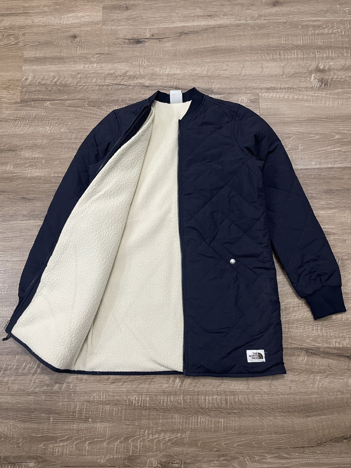 The North Face Women’s The North Face Full Zip Quilted Down Jacket Sherpa Size S / US 4 / IT 40 - 2 Thumbnail