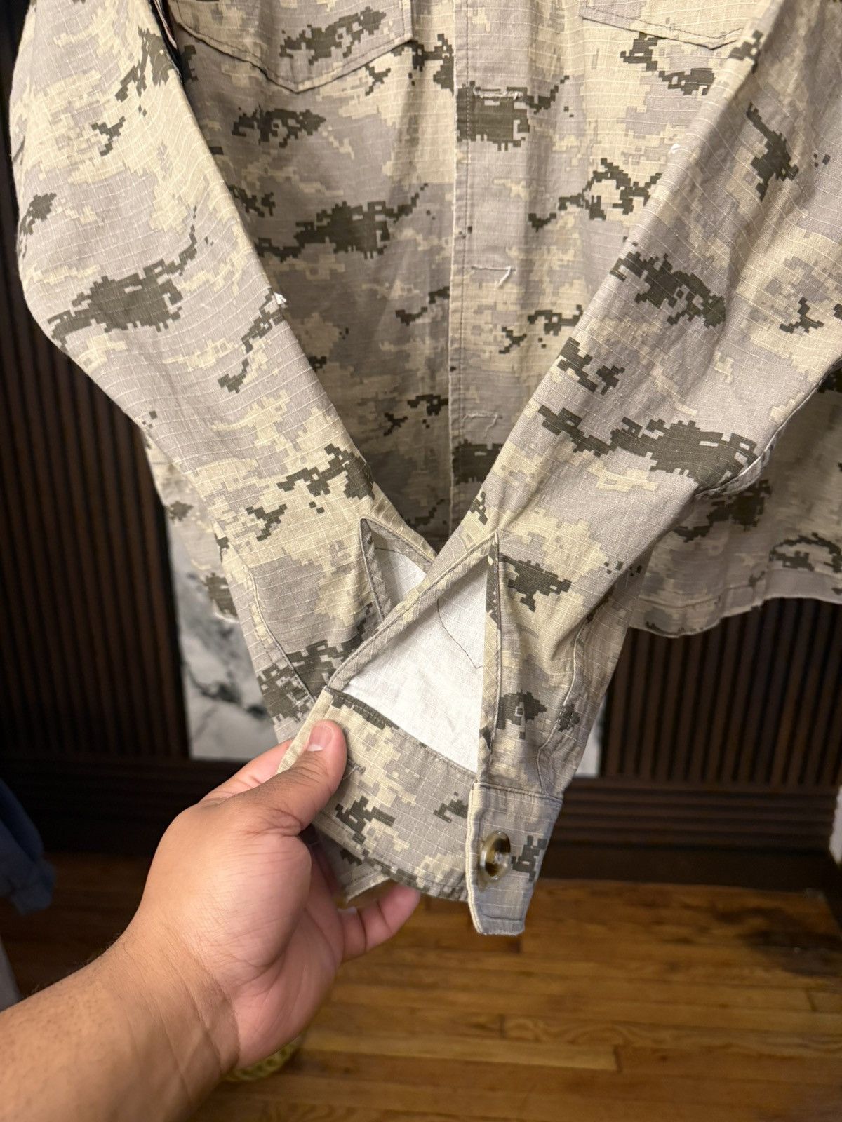 HMDD Happy Memories Don't Die (HMDD) Fatigue Button Up Digi Camo Size US S / EU 44-46 / 1 - 5 Thumbnail