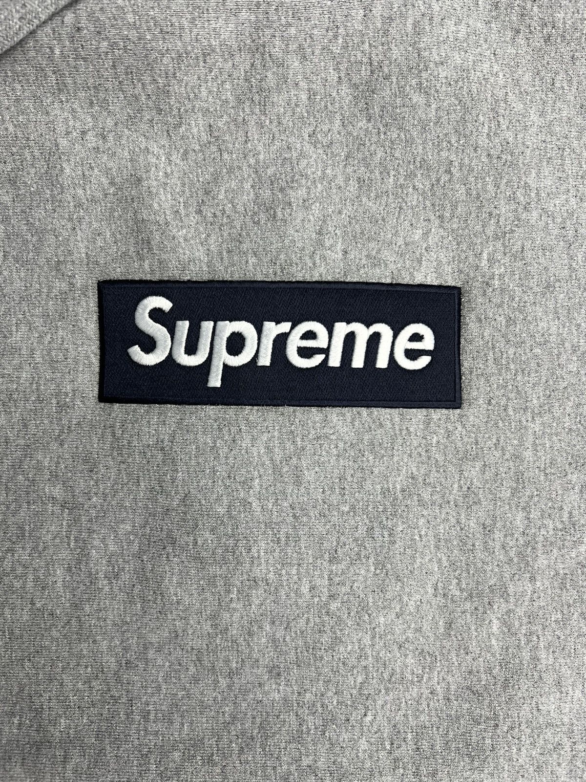 Supreme Supreme Box Logo Hoodie (FW25) Size US XXL / EU 58 / 5 - 2 Thumbnail