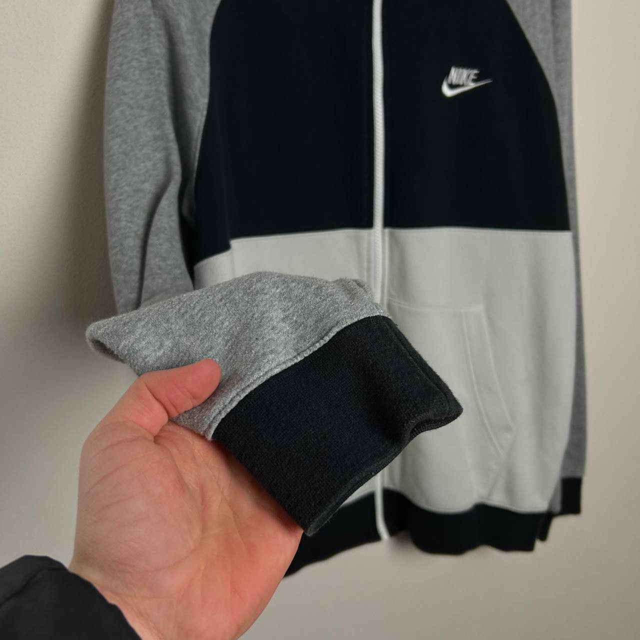 Nike Mens Nike Full Zip Small logo streetwear sweatshirt Size US S / EU 44-46 / 1 - 6 Thumbnail