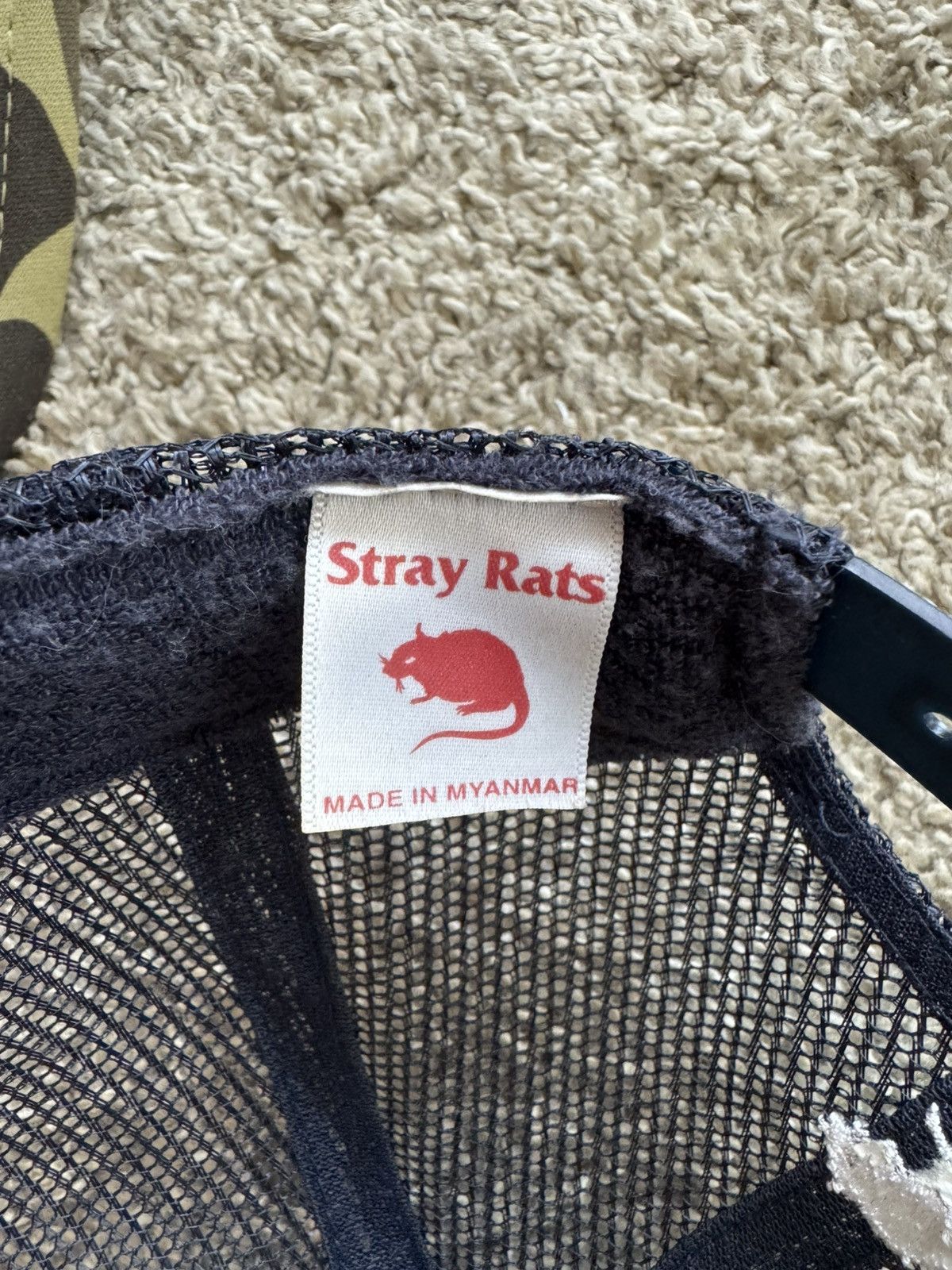 Stray Rats Camo and navy ratgirl hats bundle Size ONE SIZE - 5 Thumbnail