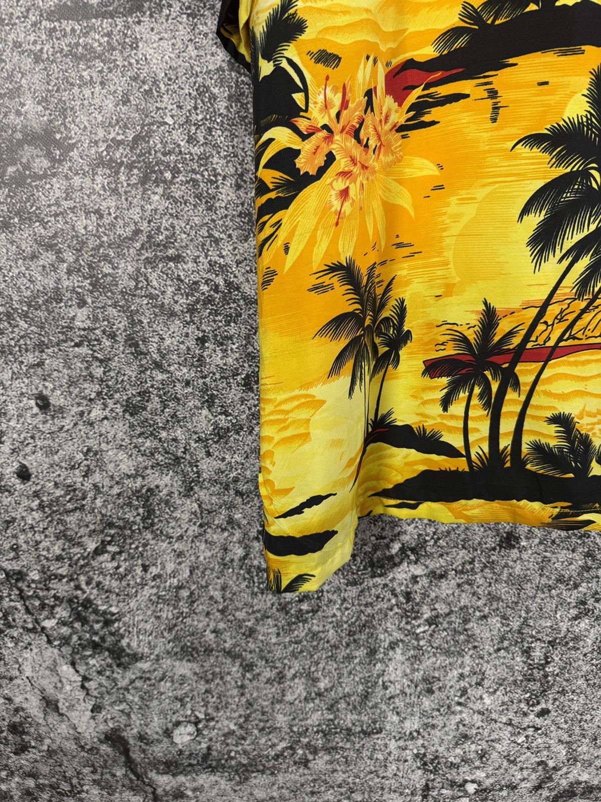 Vintage Hawaiian Shirt Tropical Sunset Palm Tree Aloha Camp Collar Size US XXL / EU 58 / 5 - 12 Thumbnail