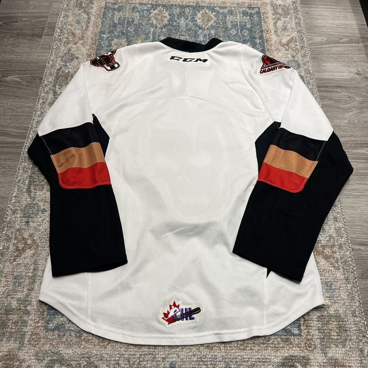 NHL Calgary Hitmen hockey jersey chl Size US S / EU 44-46 / 1 - 2 Thumbnail