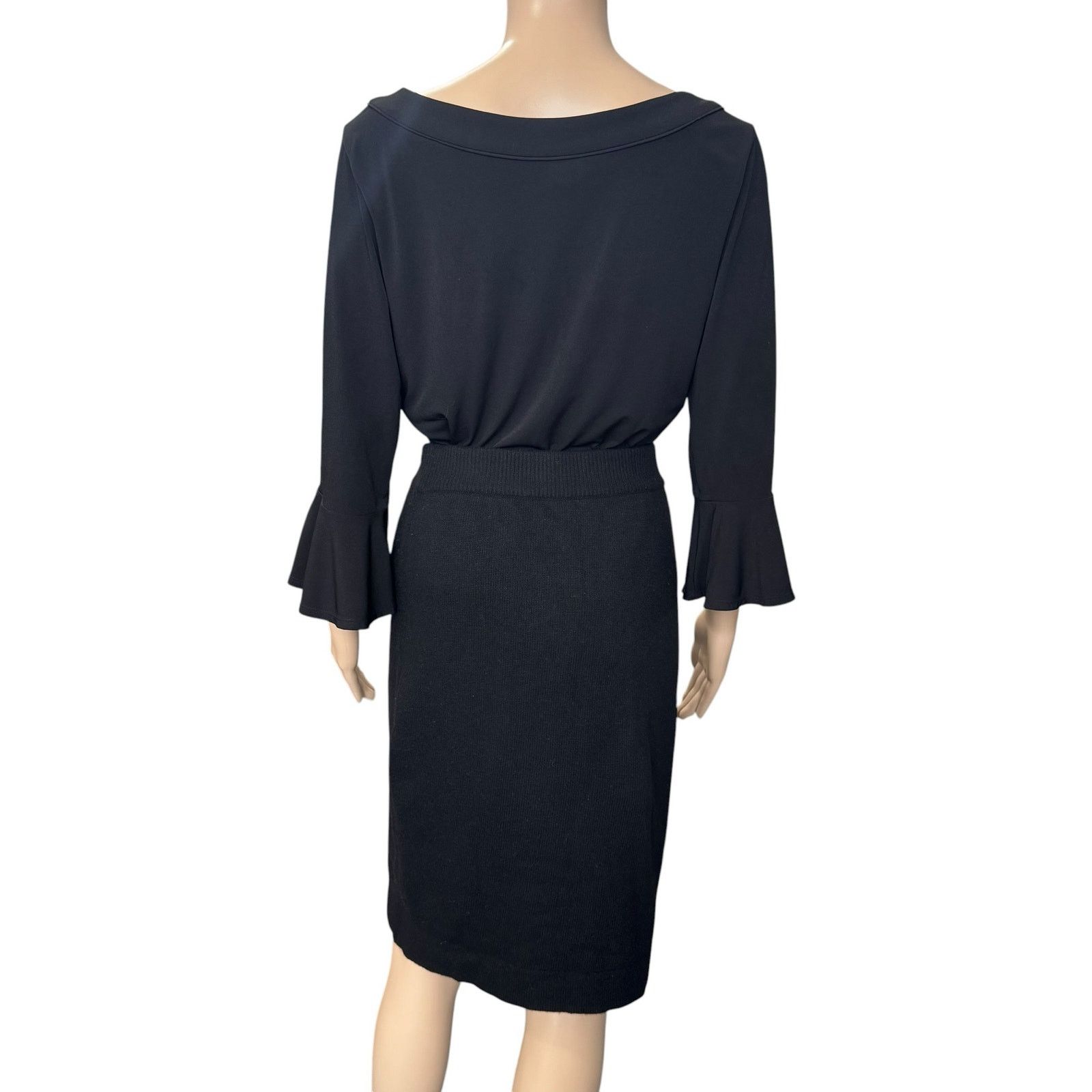 Chanel Chanel Cashmere Skirt Size 27" / US 4 / IT 40 - 2 Thumbnail