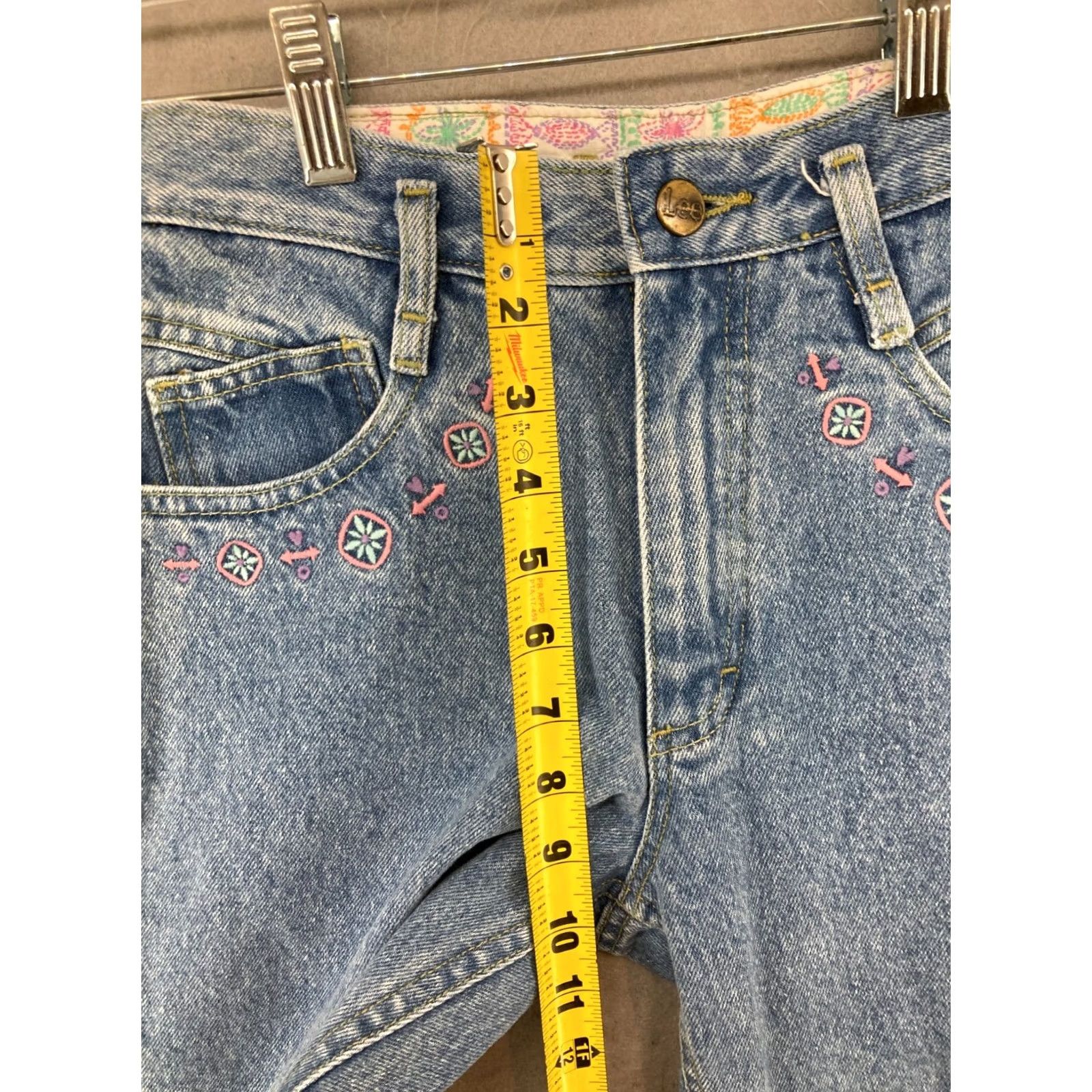 Lee VINTAGE Lee Womens Jeans 5 Blue Hi Rise Mom Tapered Embroidered 90s Size 27" / US 4 / IT 40 - 4 Thumbnail
