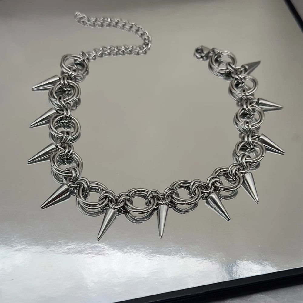 Vintage Goth Spiky Chainmail Choker Necklace Size ONE SIZE - 5 Thumbnail