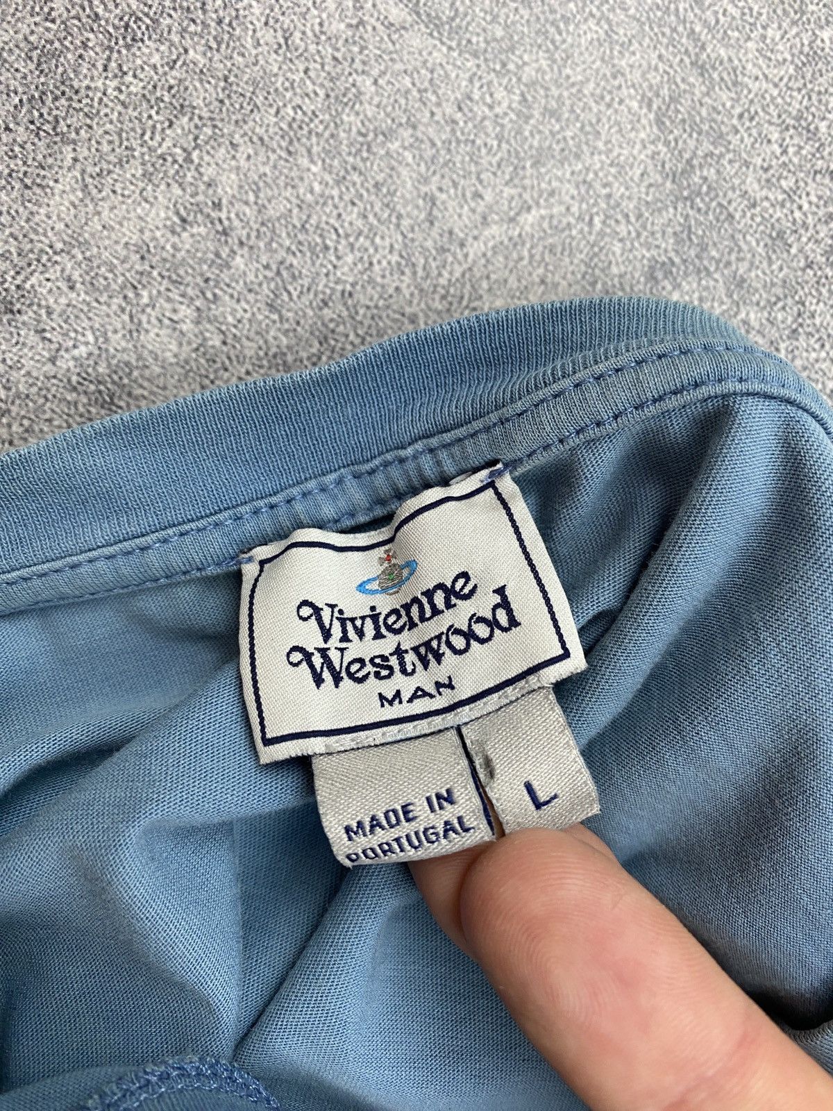 Designer × Vintage × Vivienne Westwood Vivienne Westwood Tshirt Big Logo❗️ Size US L / EU 52-54 / 3 - 9 Thumbnail