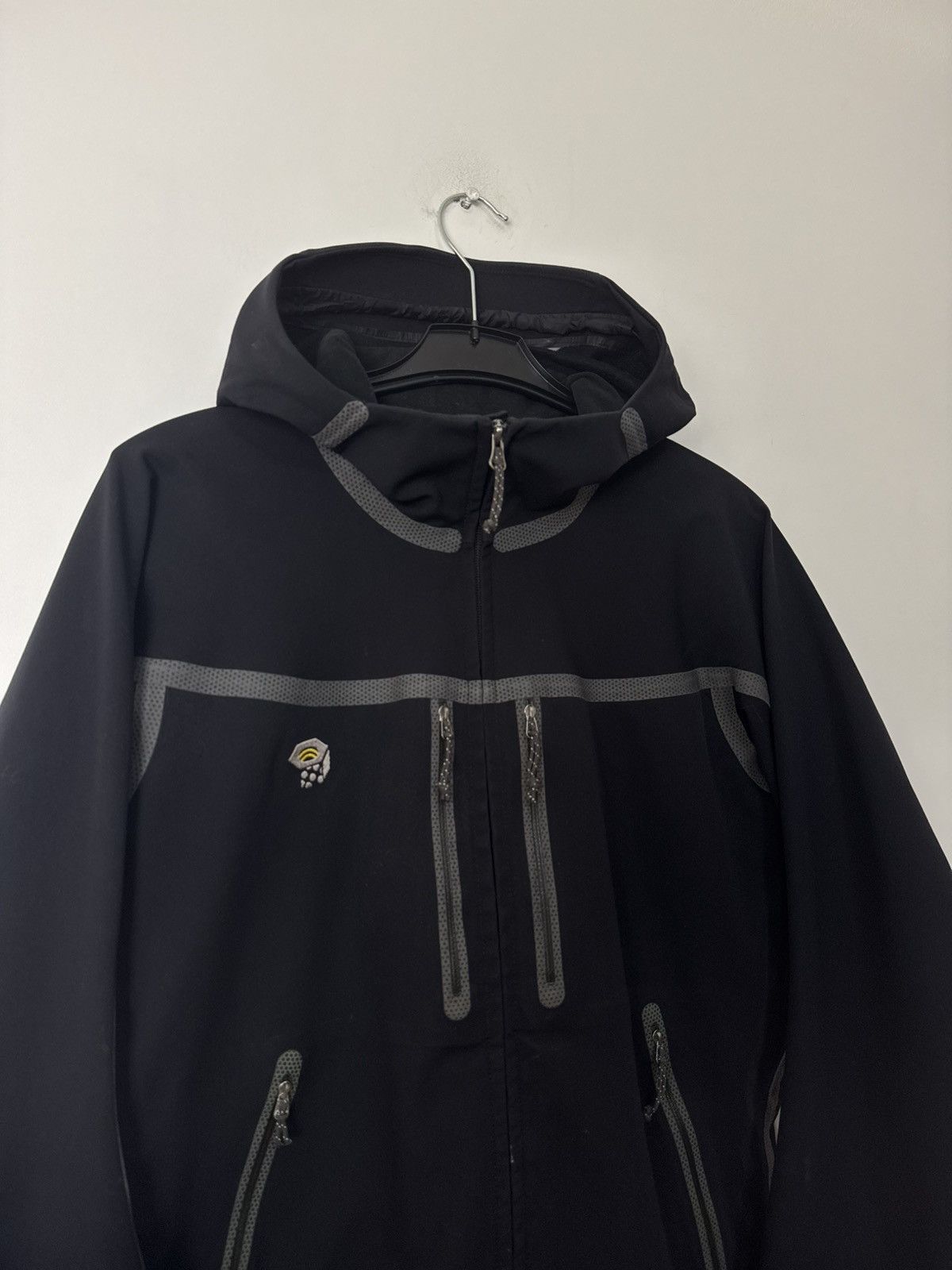 Mountain Hardwear Mountain Hardwear Softshell Jacket Black Tech Gorpcore Size US M / EU 48-50 / 2 - 2 Thumbnail