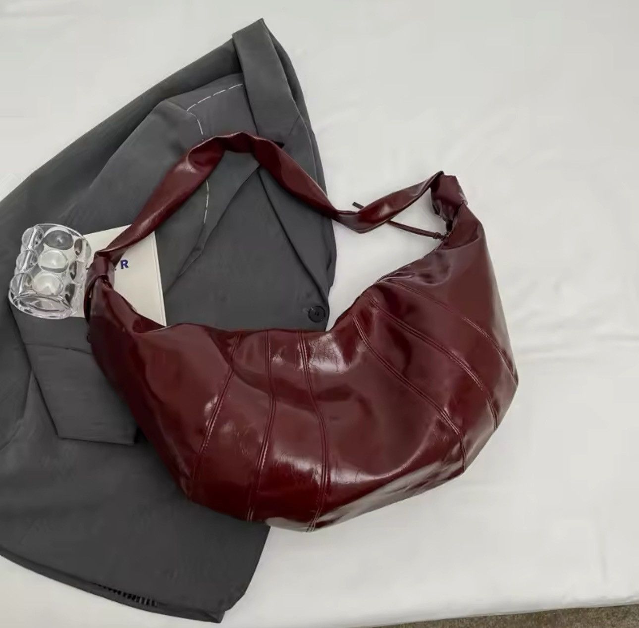 Vintage Design Pu Leather Casual Crossbody Burgundy Bag Size ONE SIZE - 3 Thumbnail