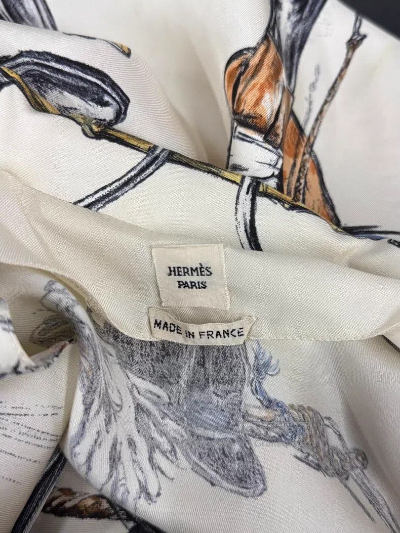 Hermes Hermes Silk print horse boot theme collar shirt Size XS / US 0-2 / IT 36-38 - 4 Thumbnail
