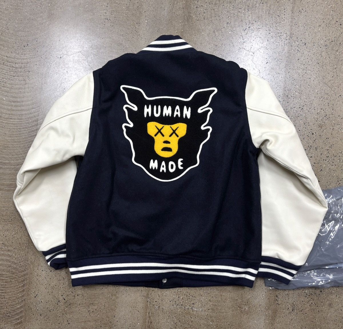 Human Made × Kaws Human Made x KAWS Varsity Jacket Size US L / EU 52-54 / 3 - 2 Thumbnail