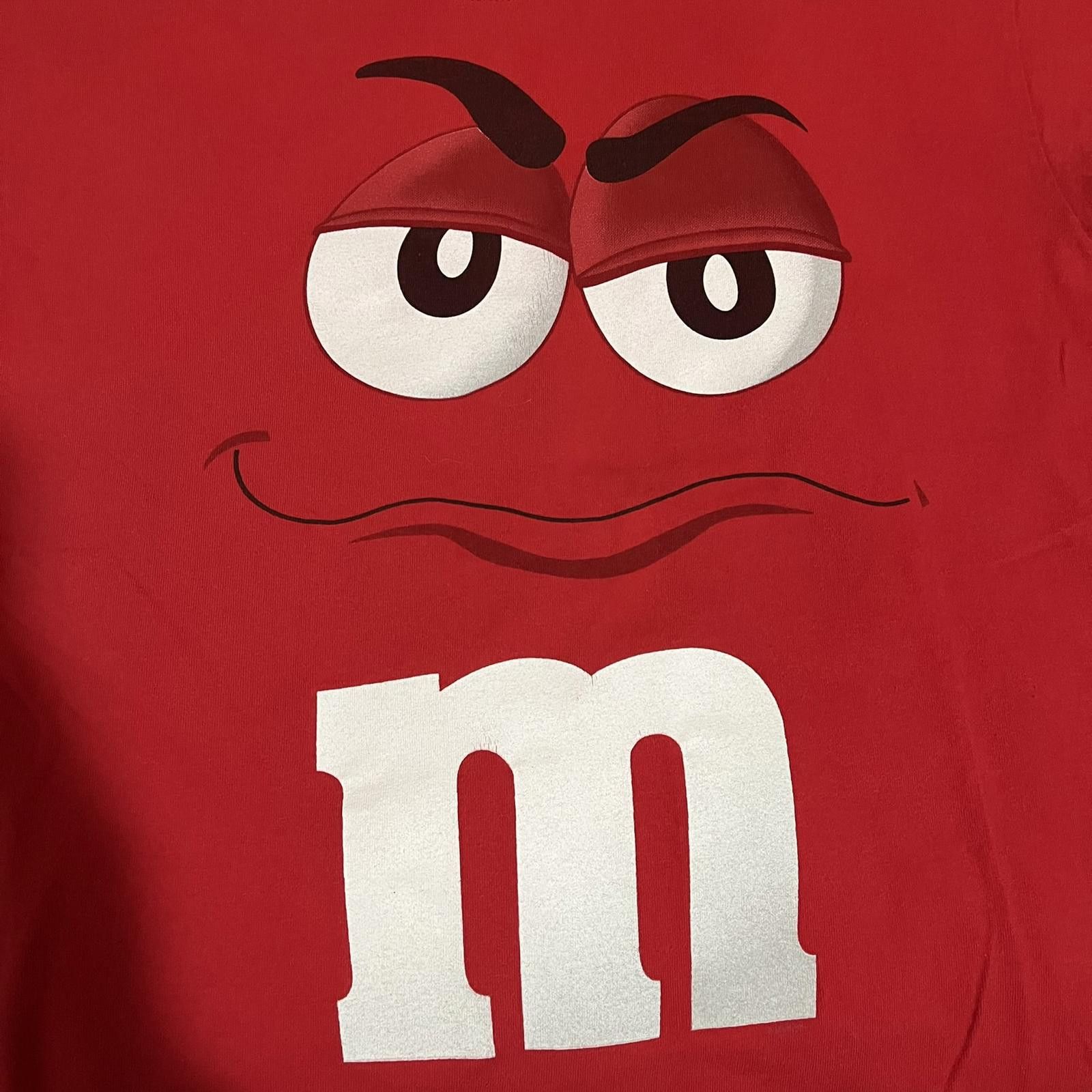 Gildan VTG Red M&M Graphic Tee – Medium Size US M / EU 48-50 / 2 - 4 Thumbnail