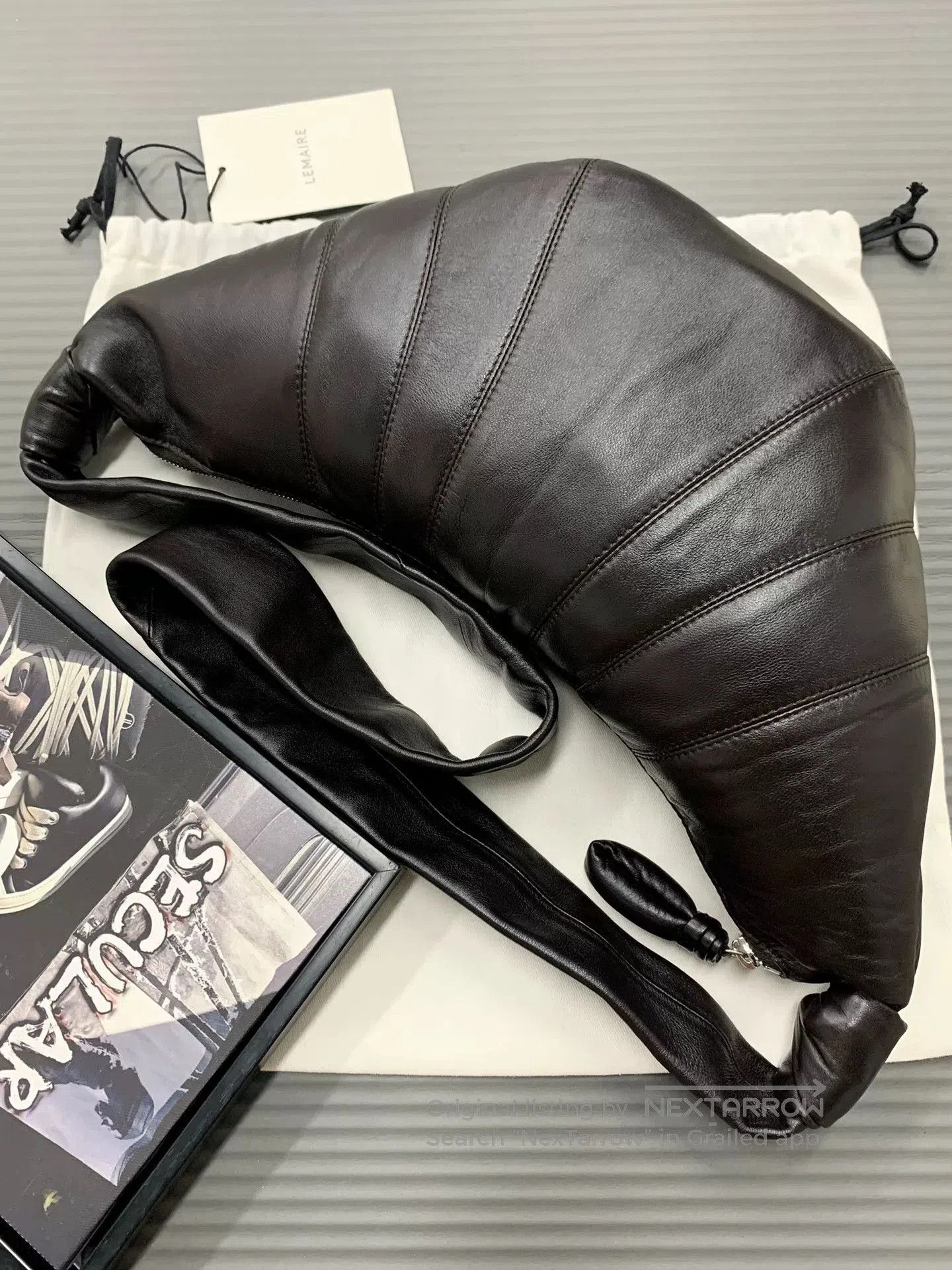 Lemaire Lemaire Medium Sheepskin Croissant Bag. Size ONE SIZE - 4 Thumbnail