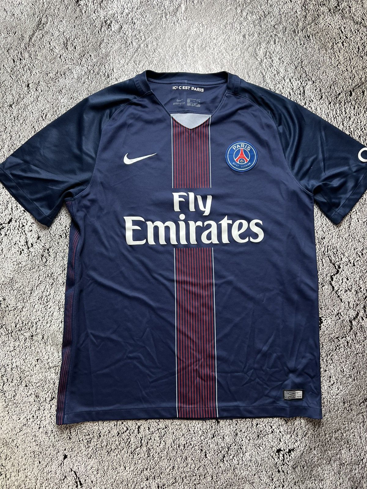 Nike 2016-2017 PSG Paris Saint Germain nike drill jersey Size US L / EU 52-54 / 3 - 1 Thumbnail