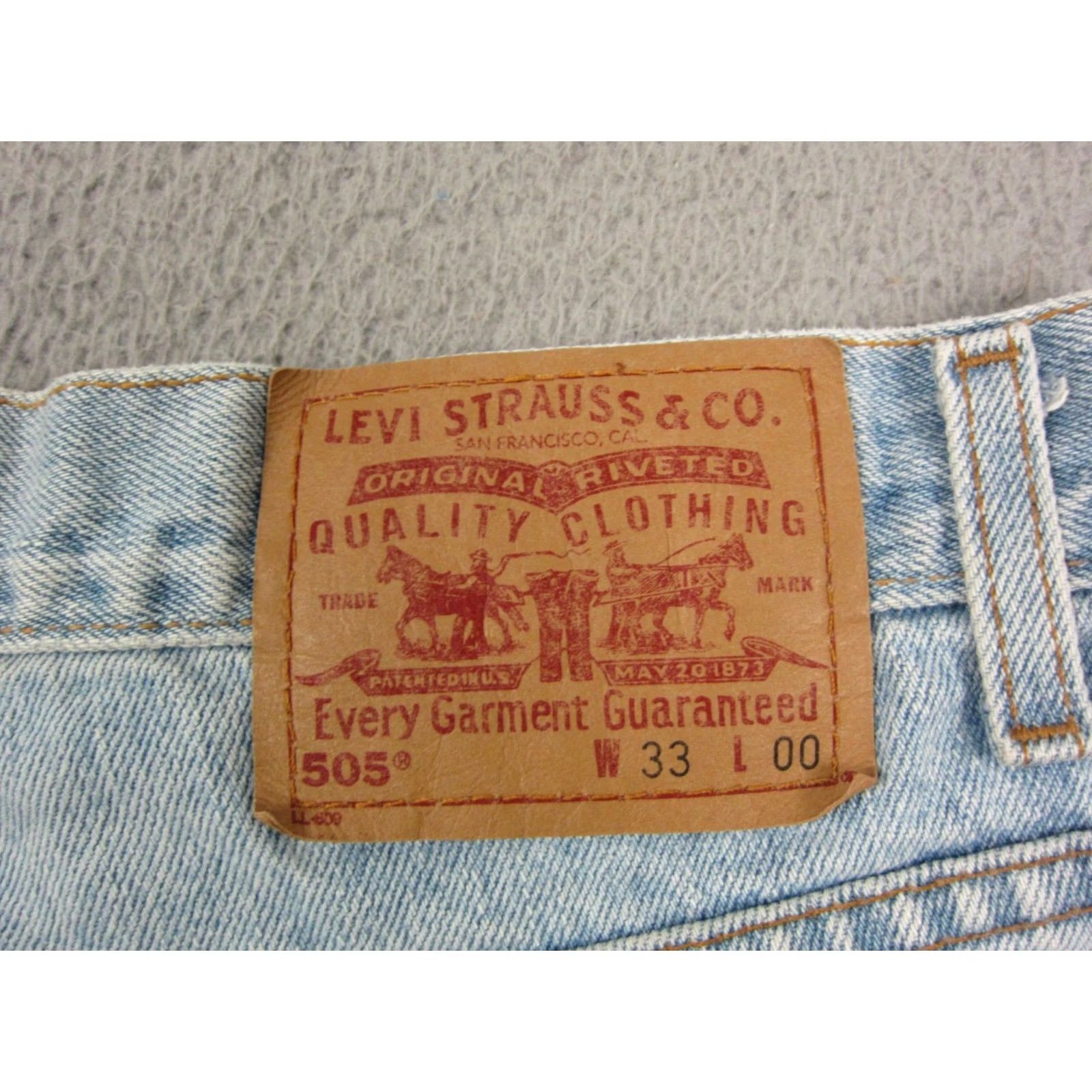 Levi's VINTAGE Levi's Shorts Mens 33 Blue Denim 90s Jeans Jorts Regular Fit Size US 33 - 2 Thumbnail