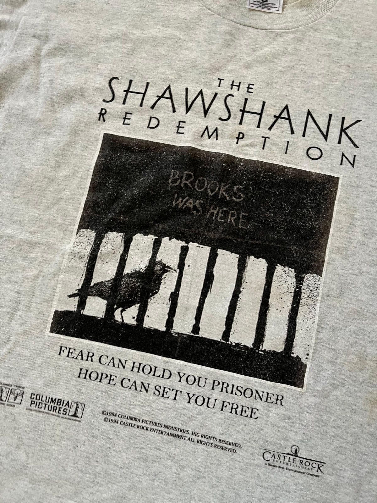 Vintage Vintage SHAWSHANK REDEMPTION Tahirt Size US L / EU 52-54 / 3 - 2 Thumbnail