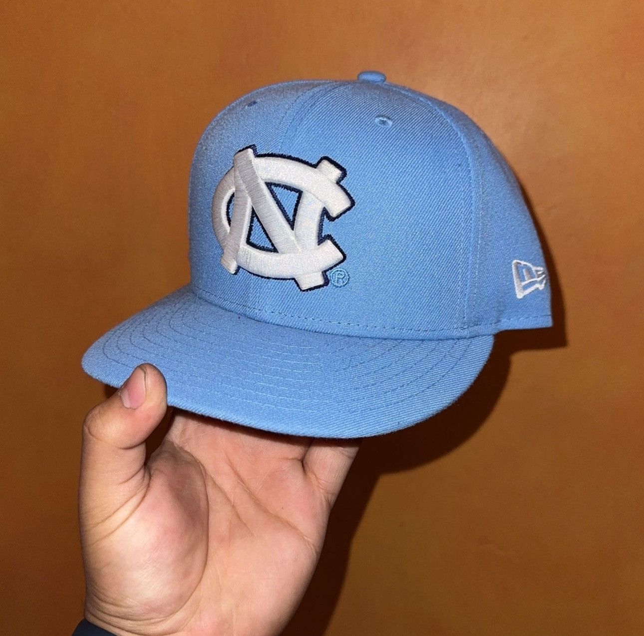 New Era North Carolina Fitted Hat Size ONE SIZE - 1 Preview