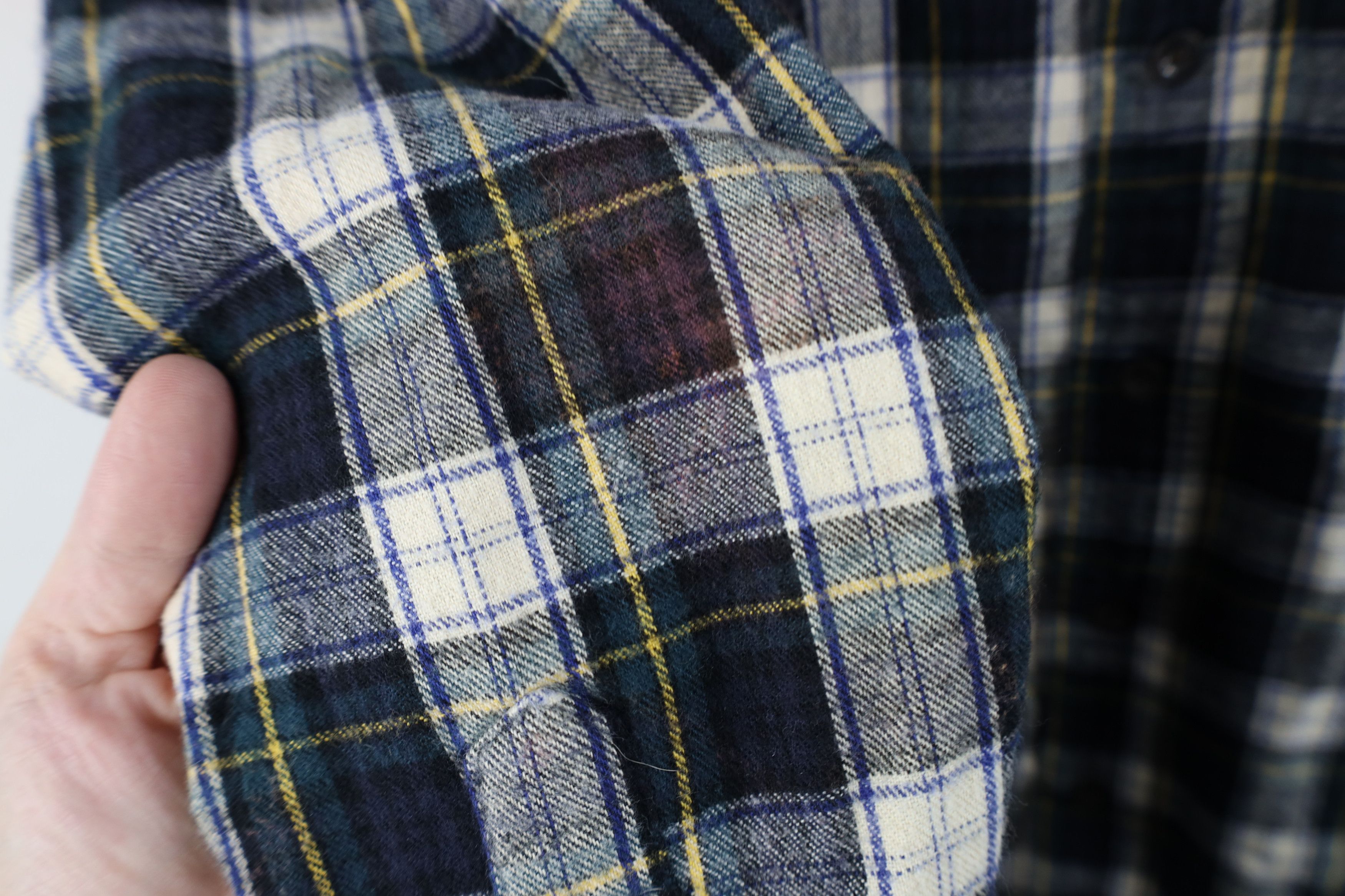 L.L. Bean Vintage 90s LL Bean Faded Collared Flannel Button Down Shirt Size US M / EU 48-50 / 2 - 6 Thumbnail