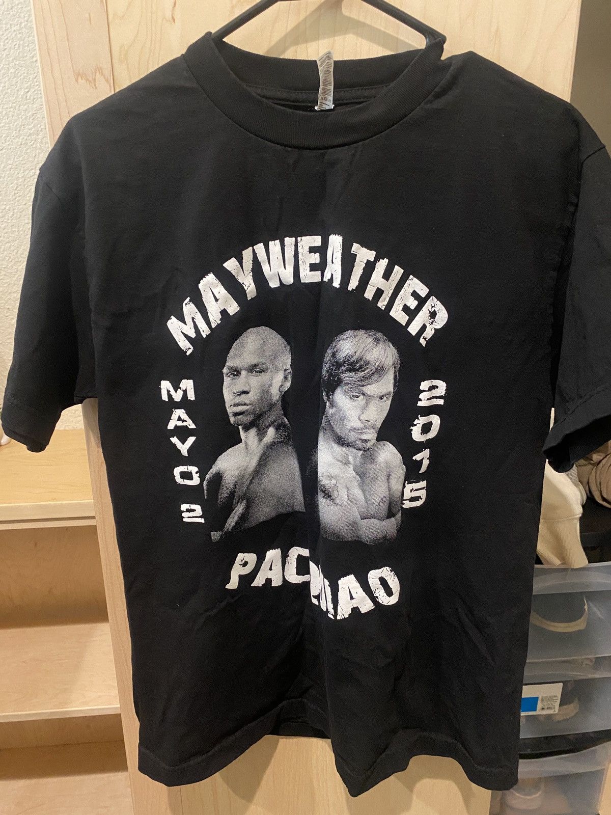 Vintage 2015 Mayweather vs. Pacquiao Boxing Tee -Mens Size M Size US M / EU 48-50 / 2 - 2 Thumbnail