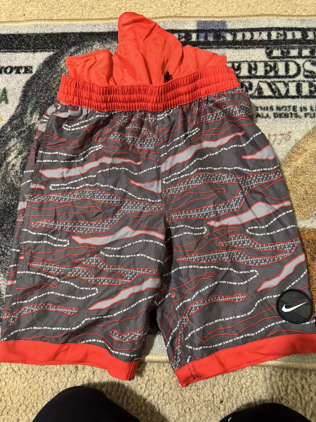 Nike Nike Shorts Size US 26 / EU 42 - 6 Thumbnail