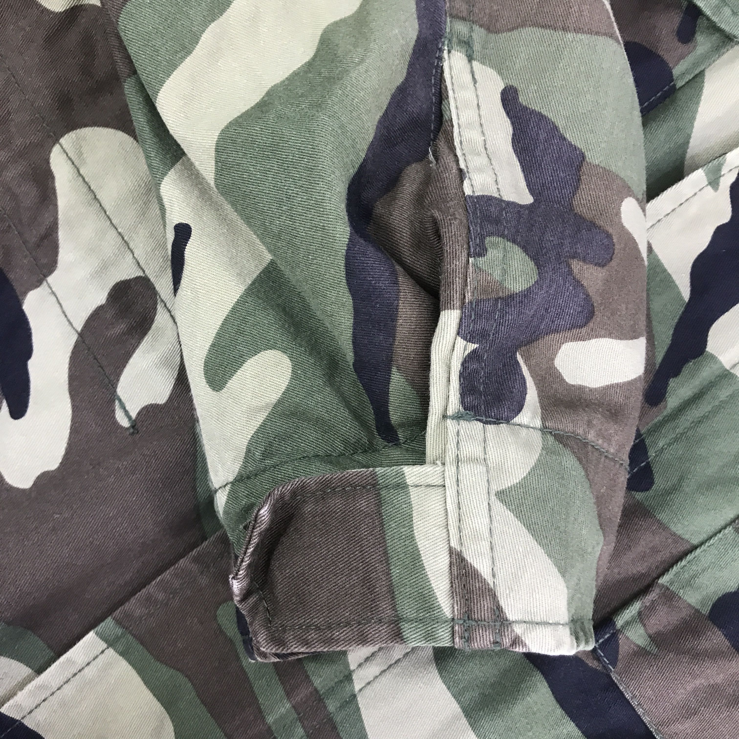 Japanese Brand azul army camo design jacket K115B14 Size US L / EU 52-54 / 3 - 7 Thumbnail