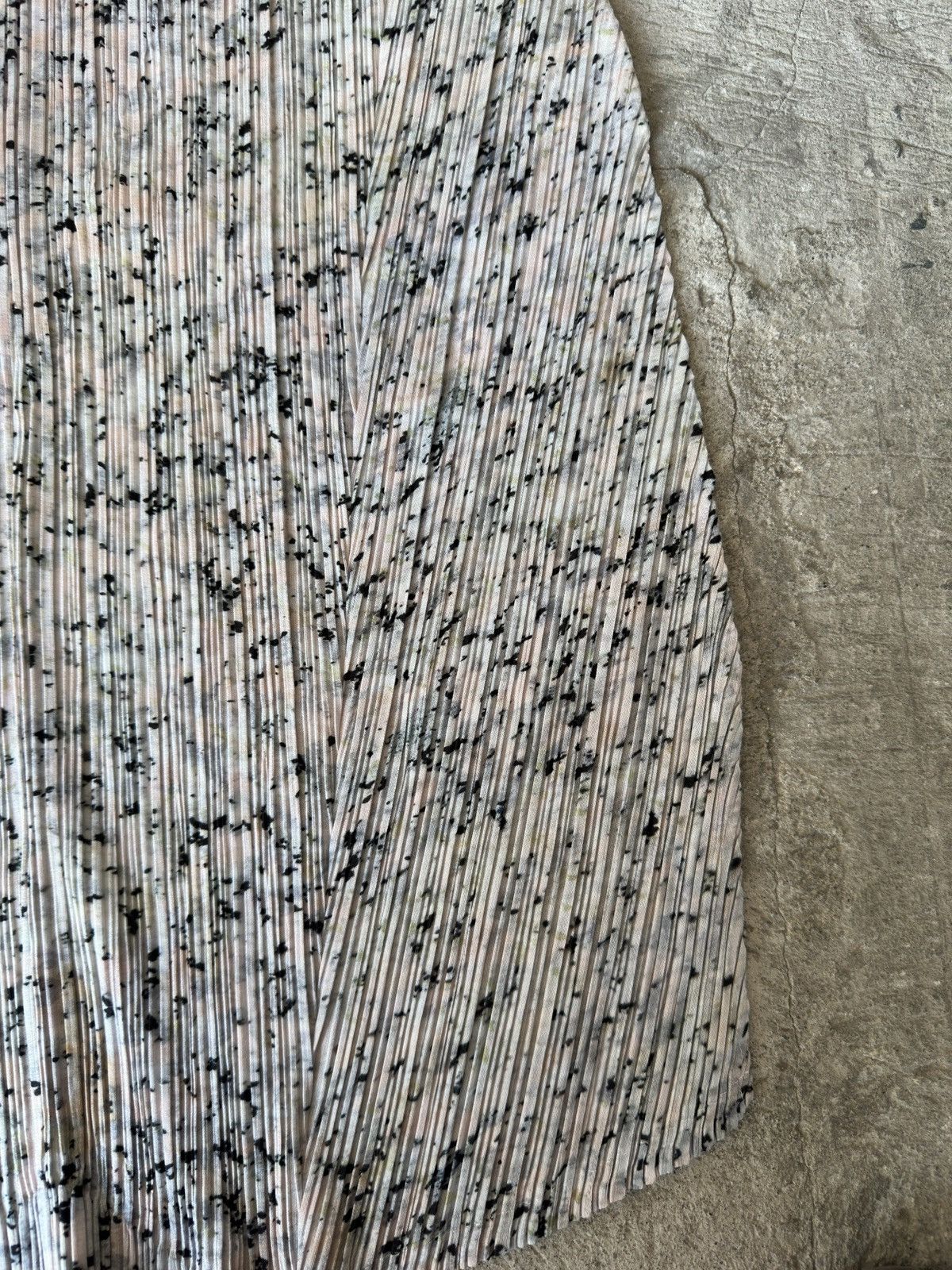 Pleats Please Issey Miyake Pleats Please Issey Miyake Tunic — Marble Size S / US 4 / IT 40 - 4 Thumbnail