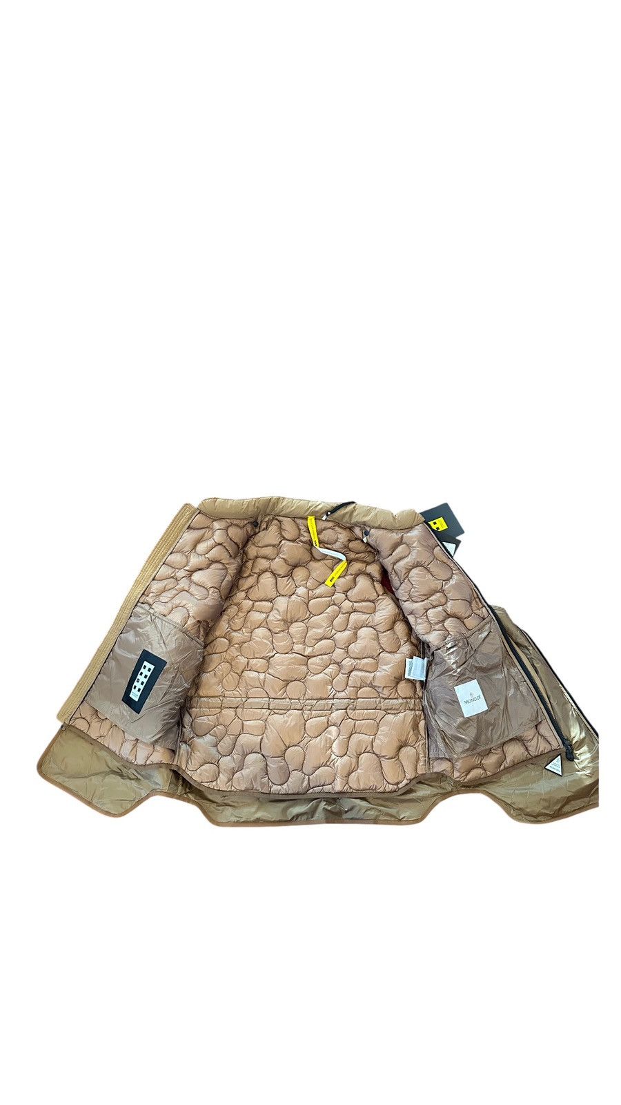 Moncler Genius × Salehe Bembury Moncler x Salehe Bembury Sierpinski Down Vest Size US XL / EU 56 / 4 - 3 Thumbnail