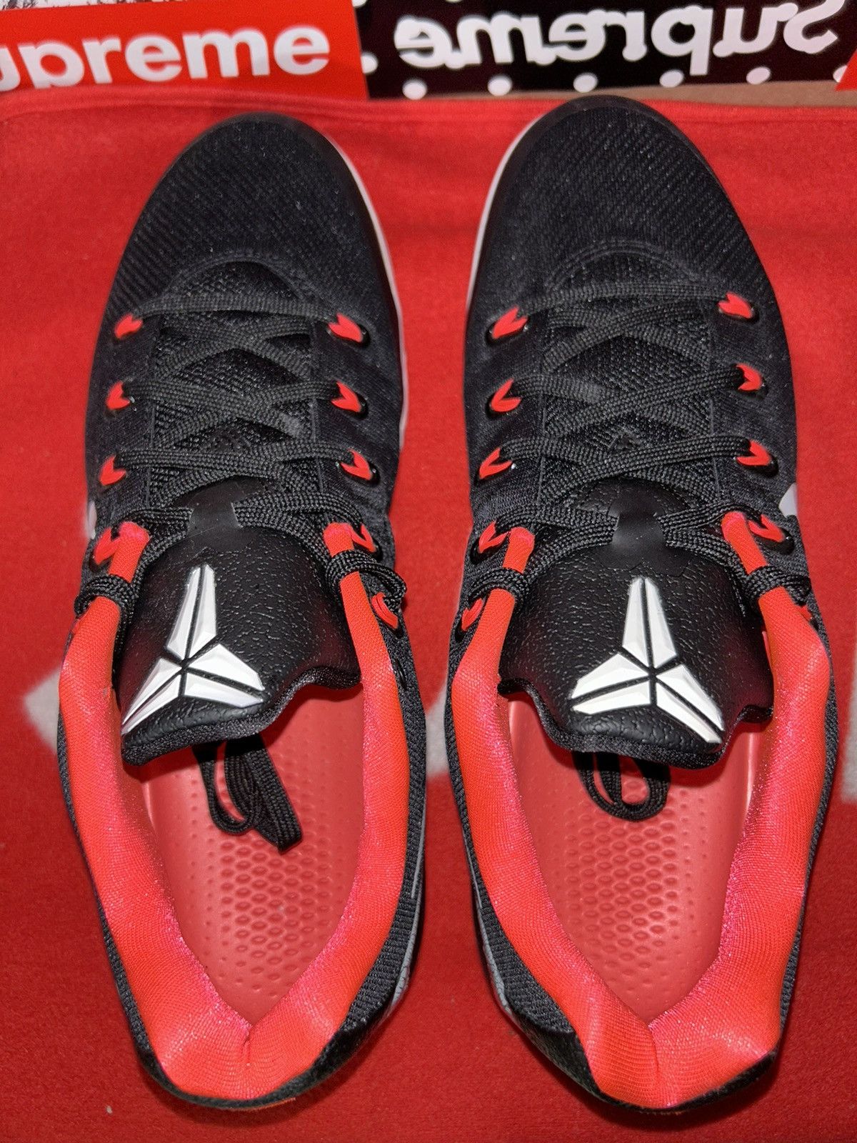 Nike Nike Kobe 9 EM Low Laser Crimson 646701-001 size 13 Size US 13 / EU 46 - 4 Thumbnail