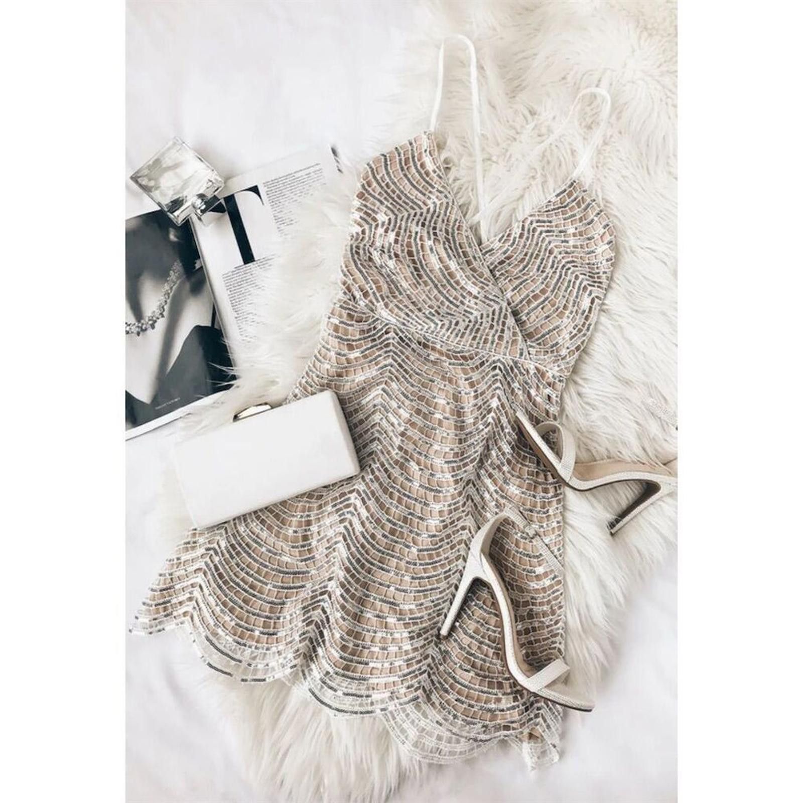 Lulus Lulus Lele White and Silver Sequin Mini Dress Sz S Size S / US 4 / IT 40 - 1 Thumbnail