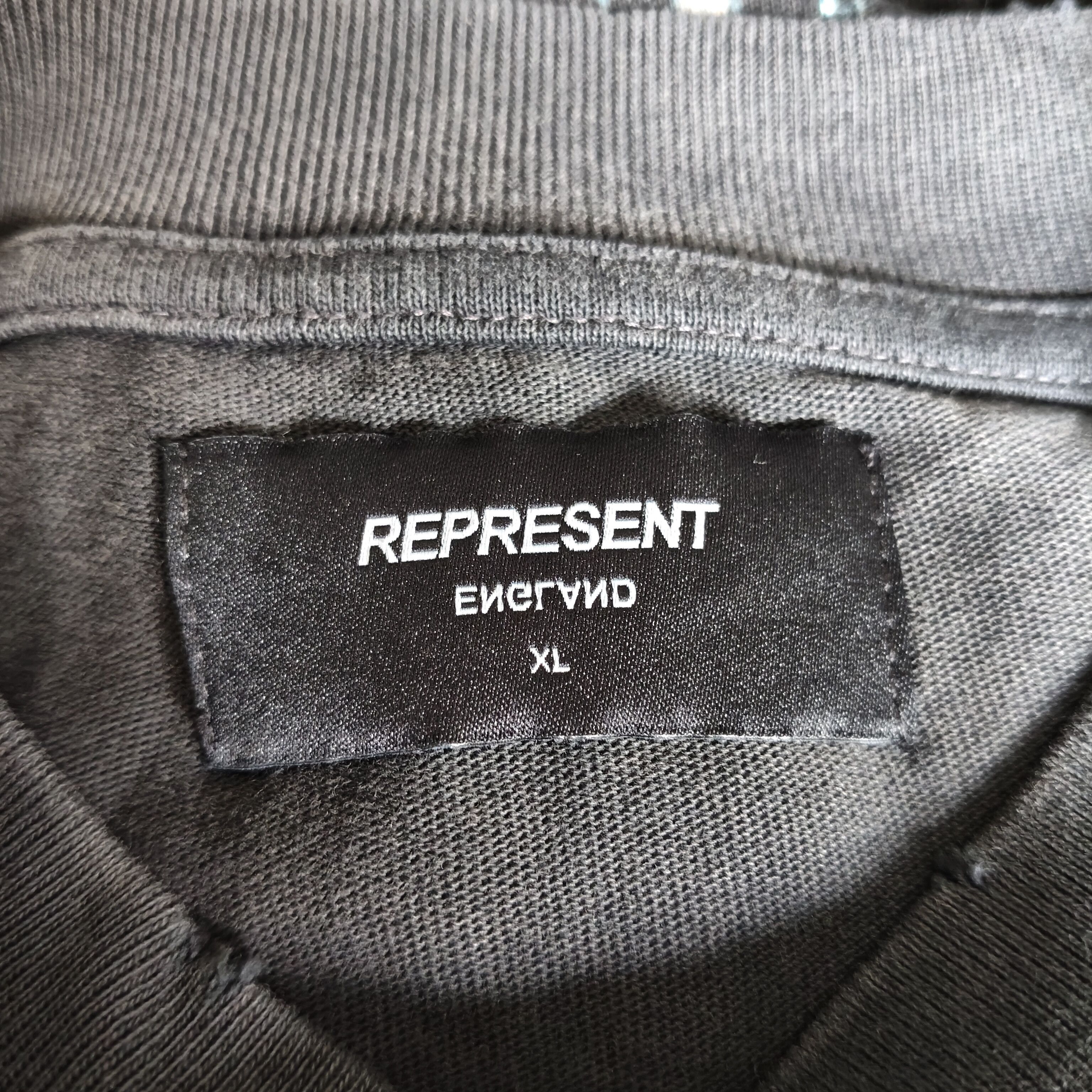 Represent Clo. Hear the thunder tshirt Size US XL / EU 56 / 4 - 13 Thumbnail