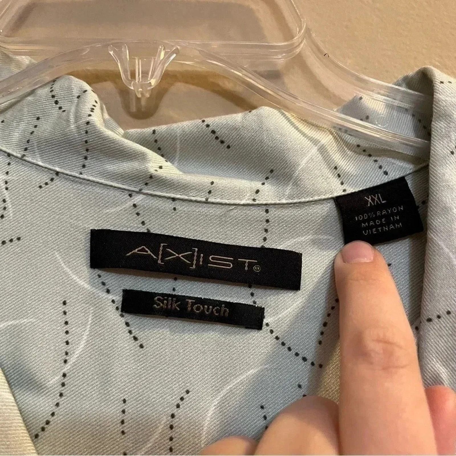 Axist Axist Silk Touch button-down shirt XXL Geometric Print Rayon Size US XXL / EU 58 / 5 - 2 Thumbnail