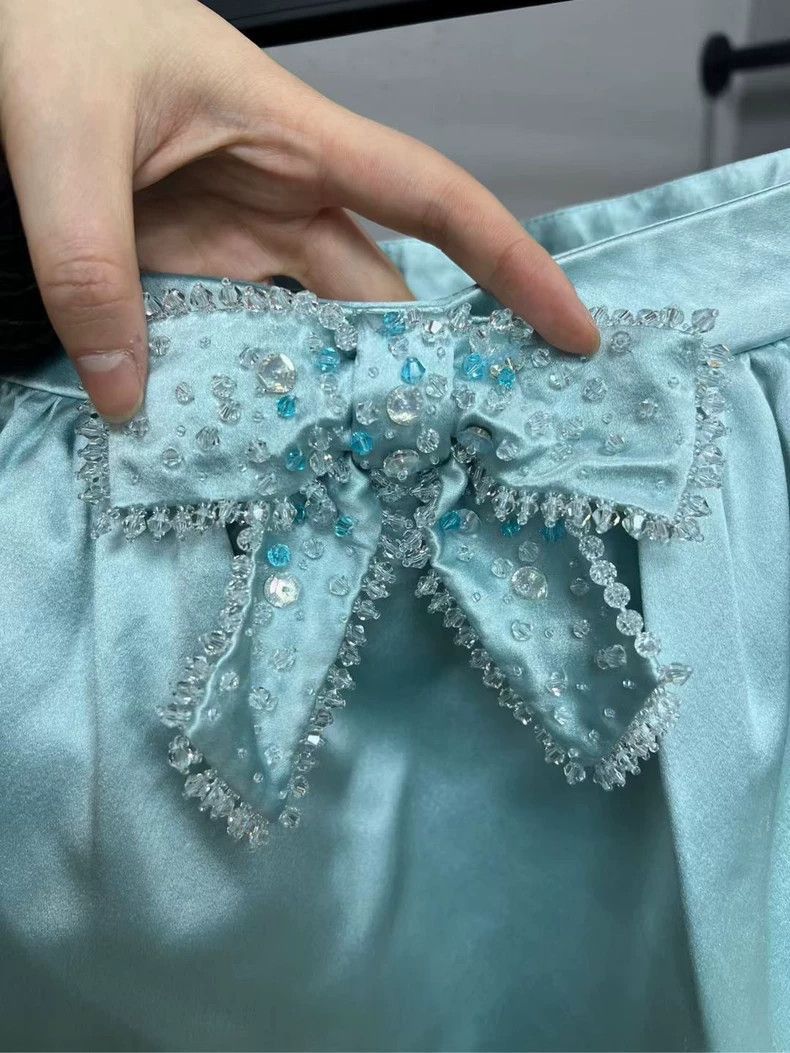 Prada MiuMiu Blue Silk Lace Bow Skirt -2505 Size US 36 / EU 52 - 3 Thumbnail