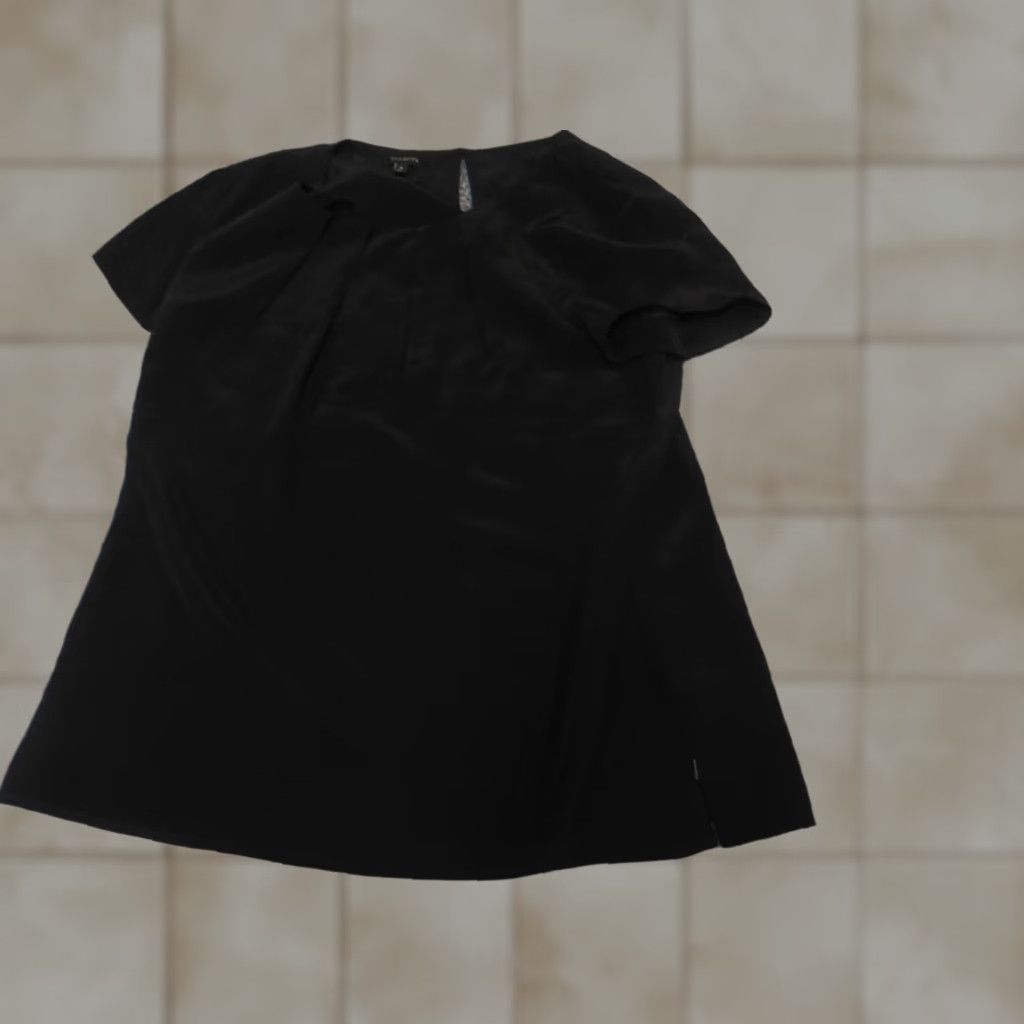 Ann Taylor Loft Womens Blouse 6 Black Lightweight Pullover Casual Round Neck Cotton 100% Ann Taylor Loft Womens Blouse Size M / US 6-8 / IT 42-44 - 1 Thumbnail